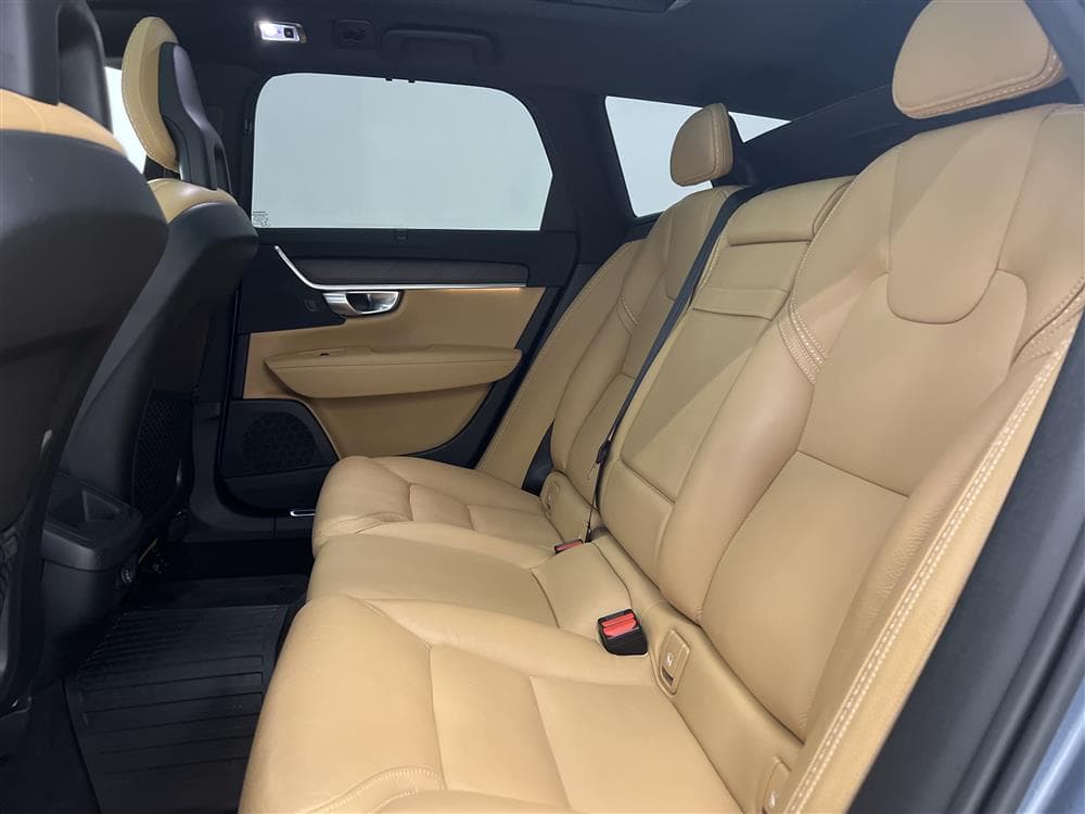 Volvo V90 Cross Country D4 AWD Pro Pano D-Värme VOC Skinninteriör