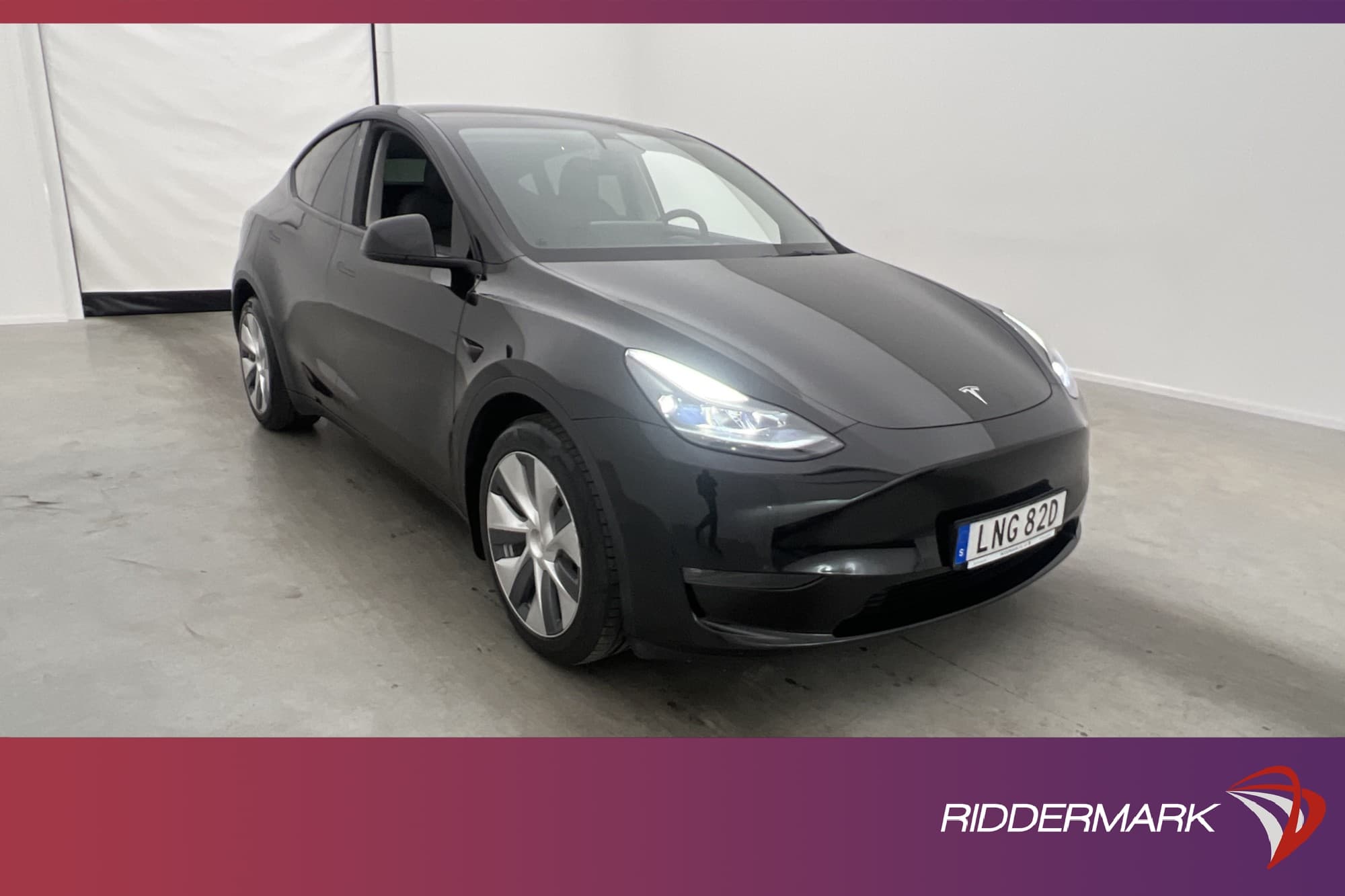 Tesla Model Y Long Range AWD