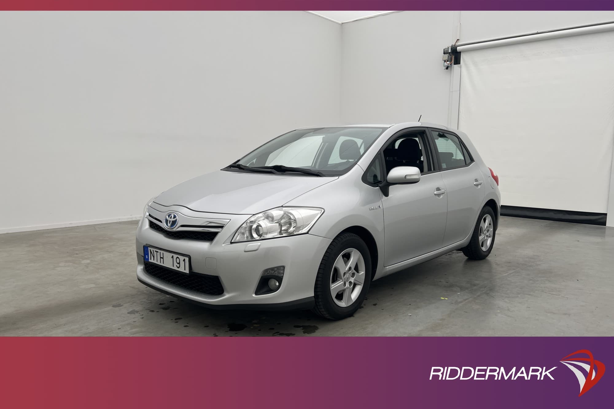 Toyota Auris Hybrid 136hk