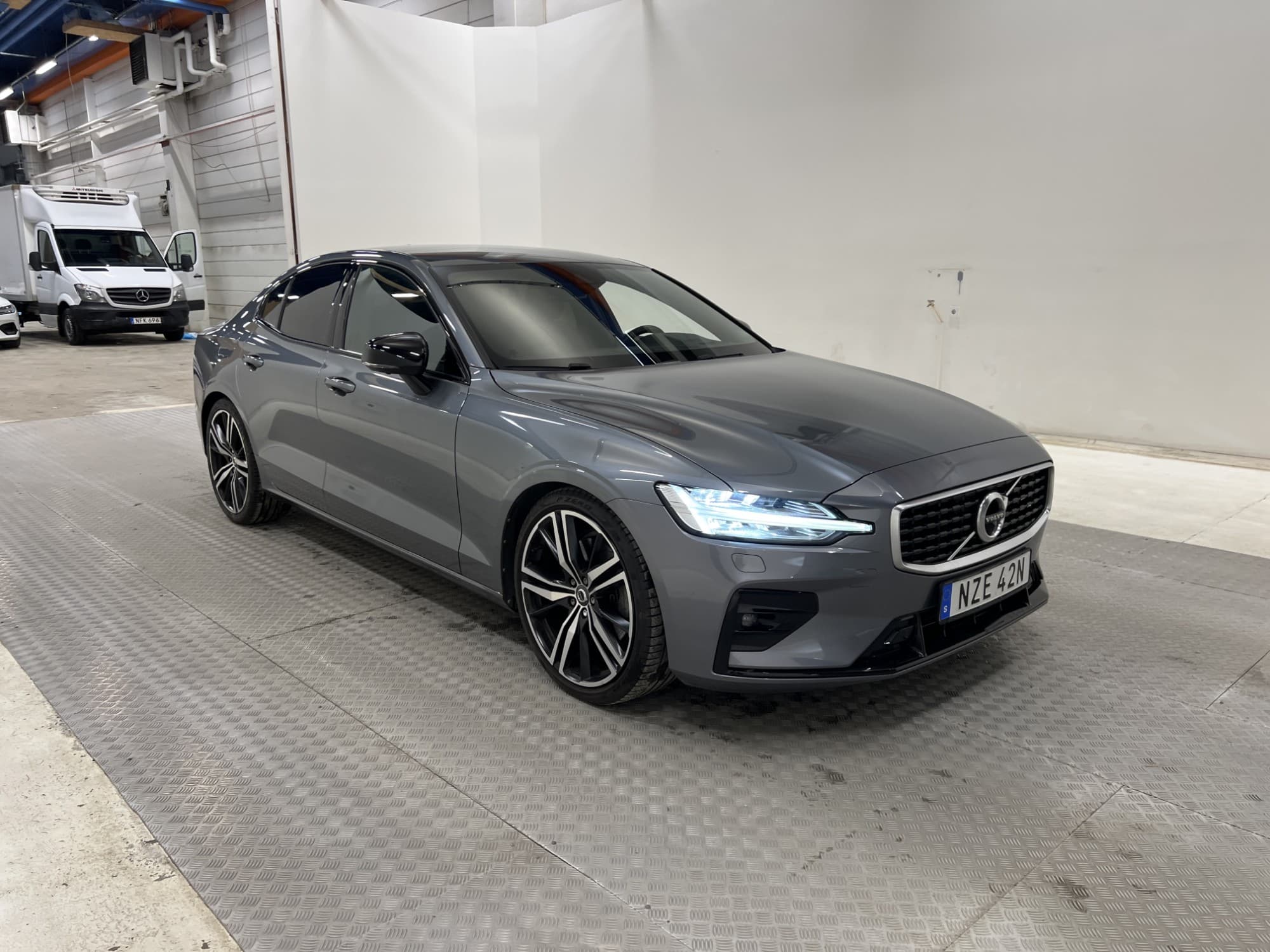 Volvo S60 T5 250hk