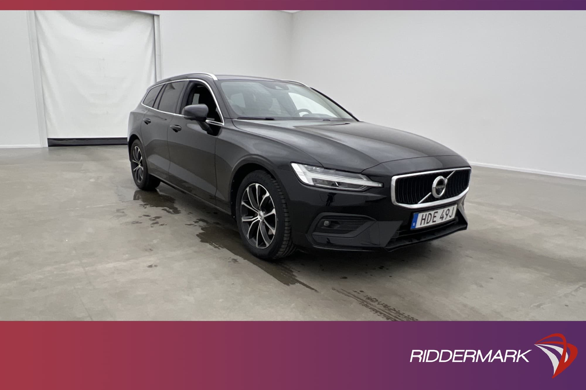 Volvo V60 B4