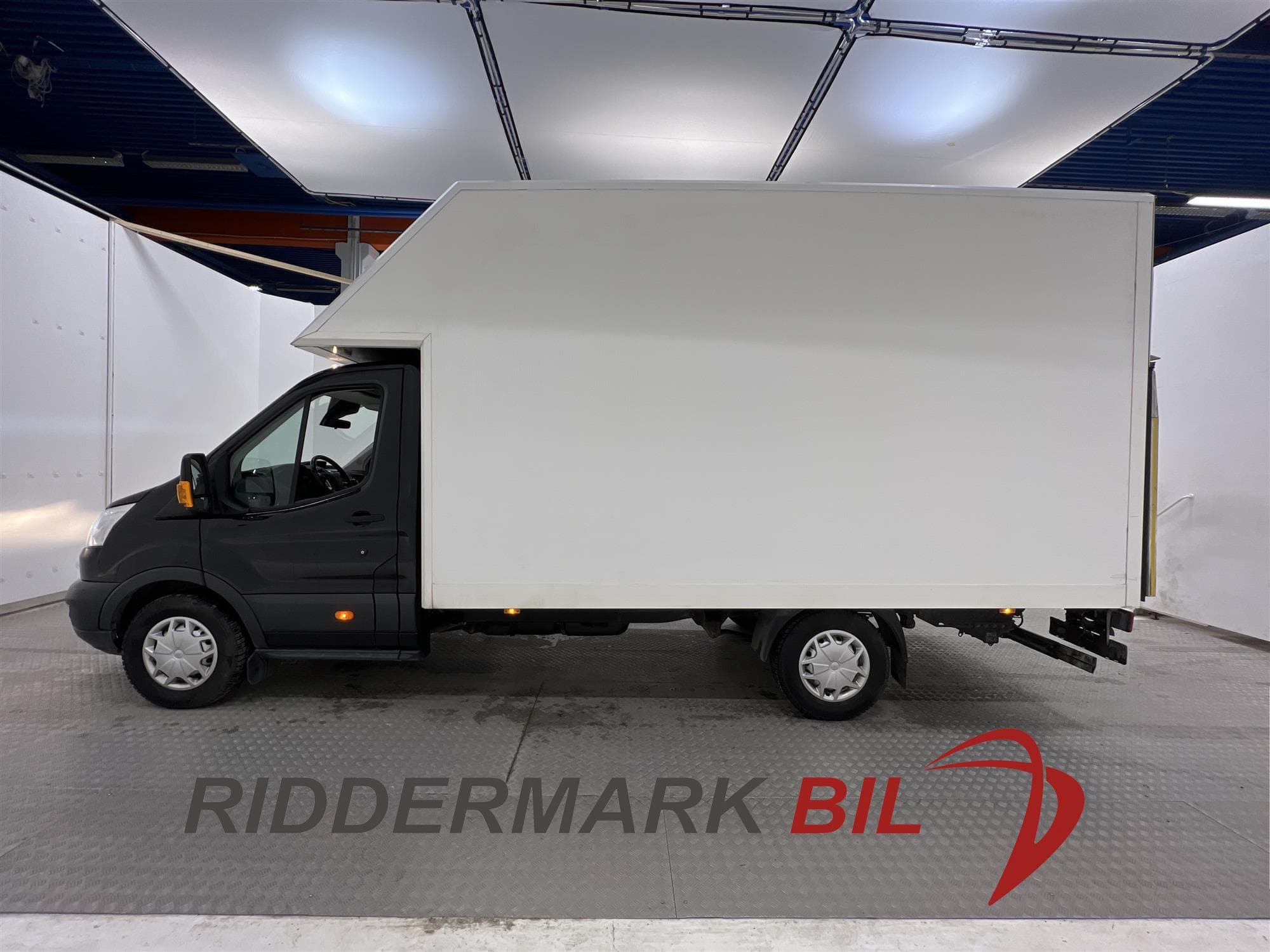 Ford Transit 350 2.2TDCi Bakgavel Sidodörr Värmare Moms 