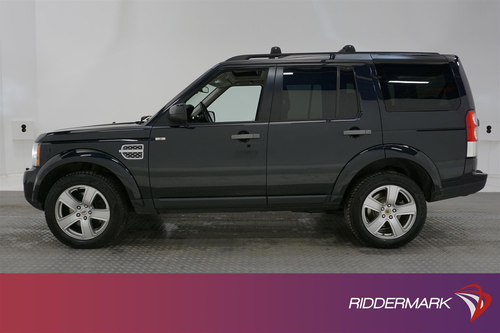 Land Rover Discovery 3.0 SDV6 4WD 256hk
