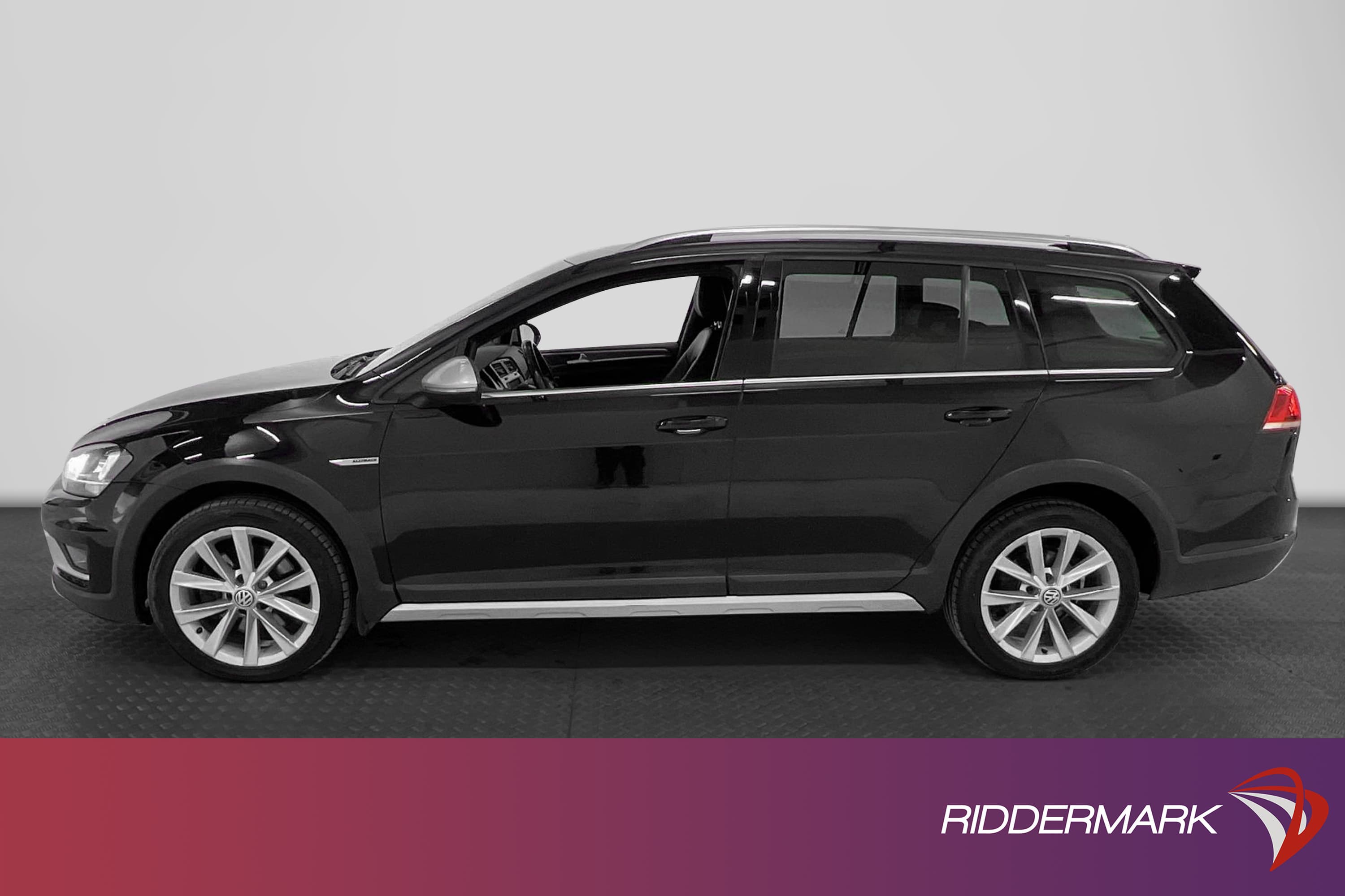 Volkswagen Golf Alltrack 4M