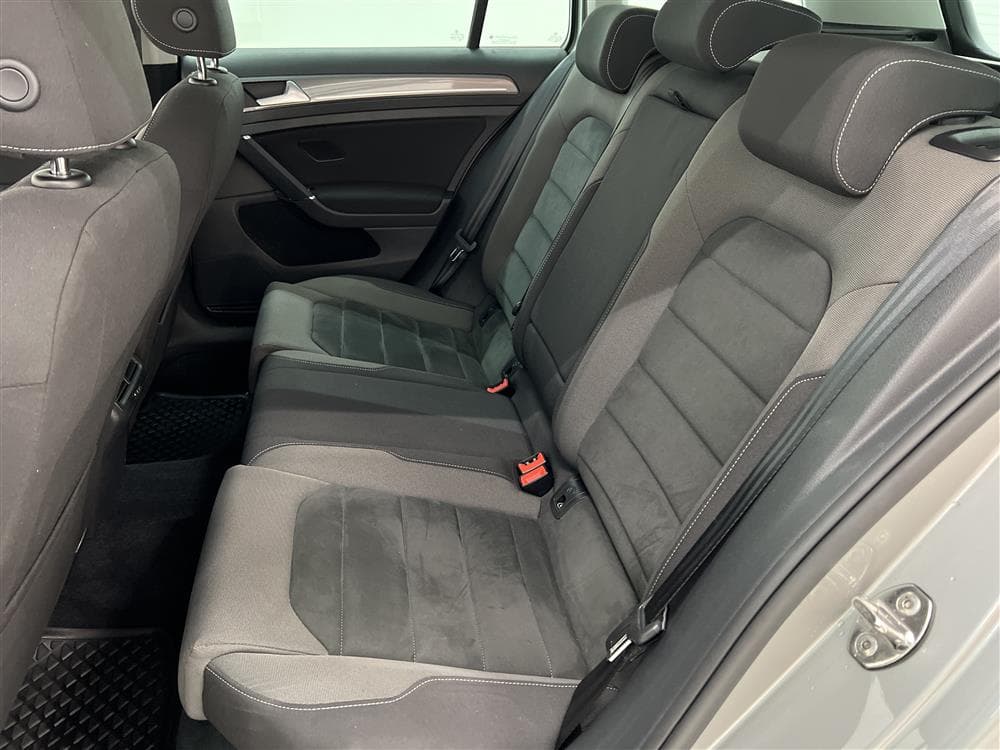 Volkswagen Golf Alltrack 2.0 TDI 4M D-Värm Cockpit B-Kamerainteriör