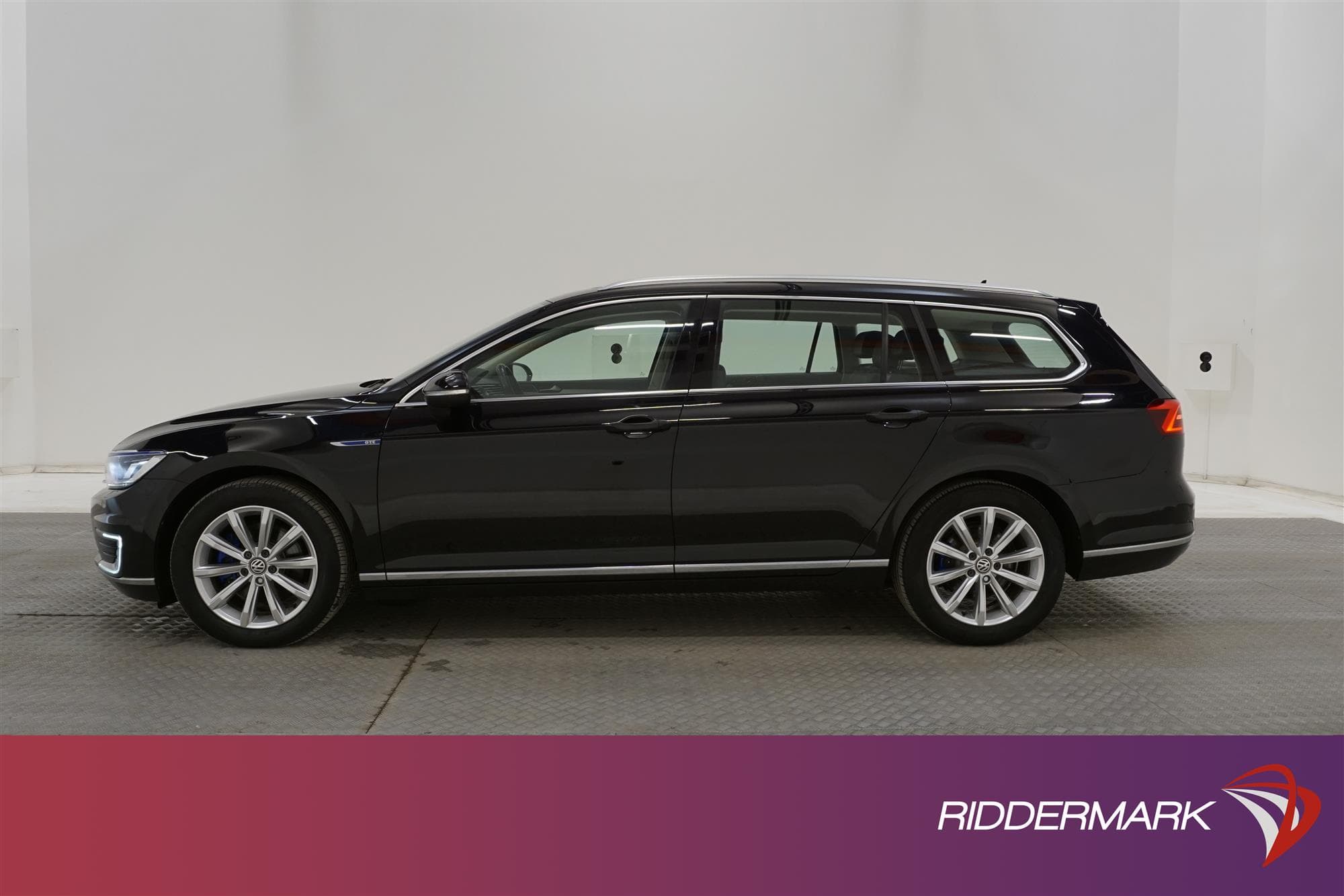 Volkswagen Passat GTE 218hk