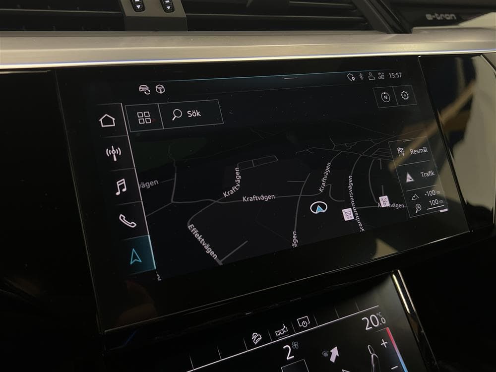 Audi e-tron 55 Quattro 408hk S-Line Drag Backkamera Moms
