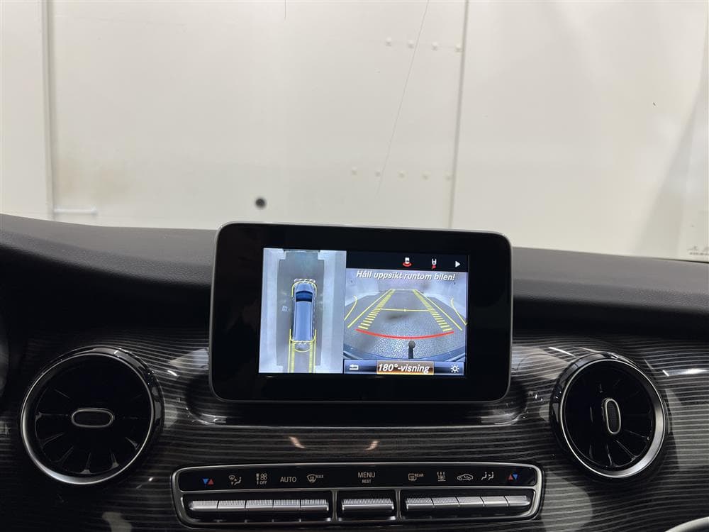 Mercedes-Benz V250 Avantgarde Automat X-Lång Värmare Moms 