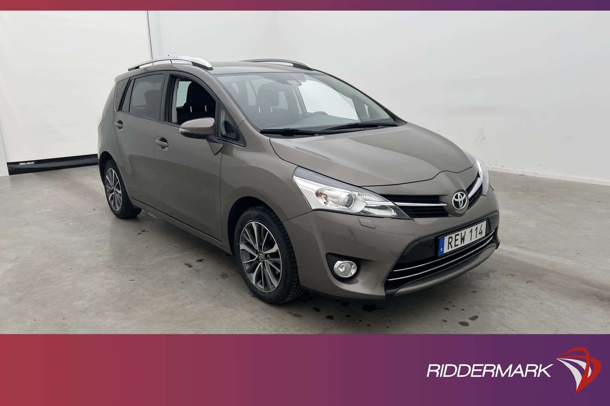 Toyota Verso 1.8 147hk
