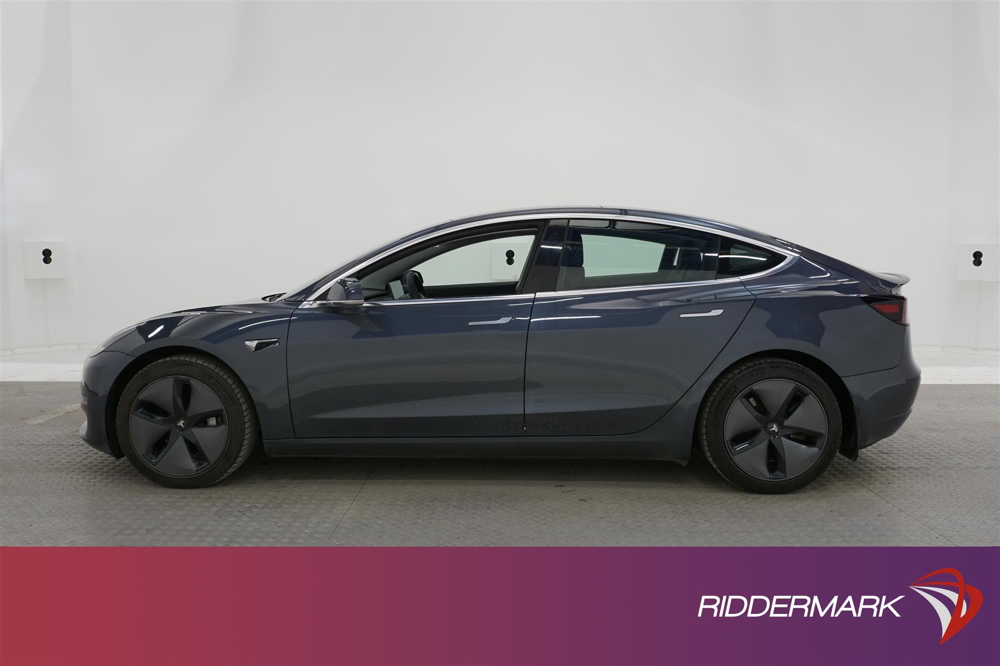 Tesla Model 3 Long Range AWD 440hk