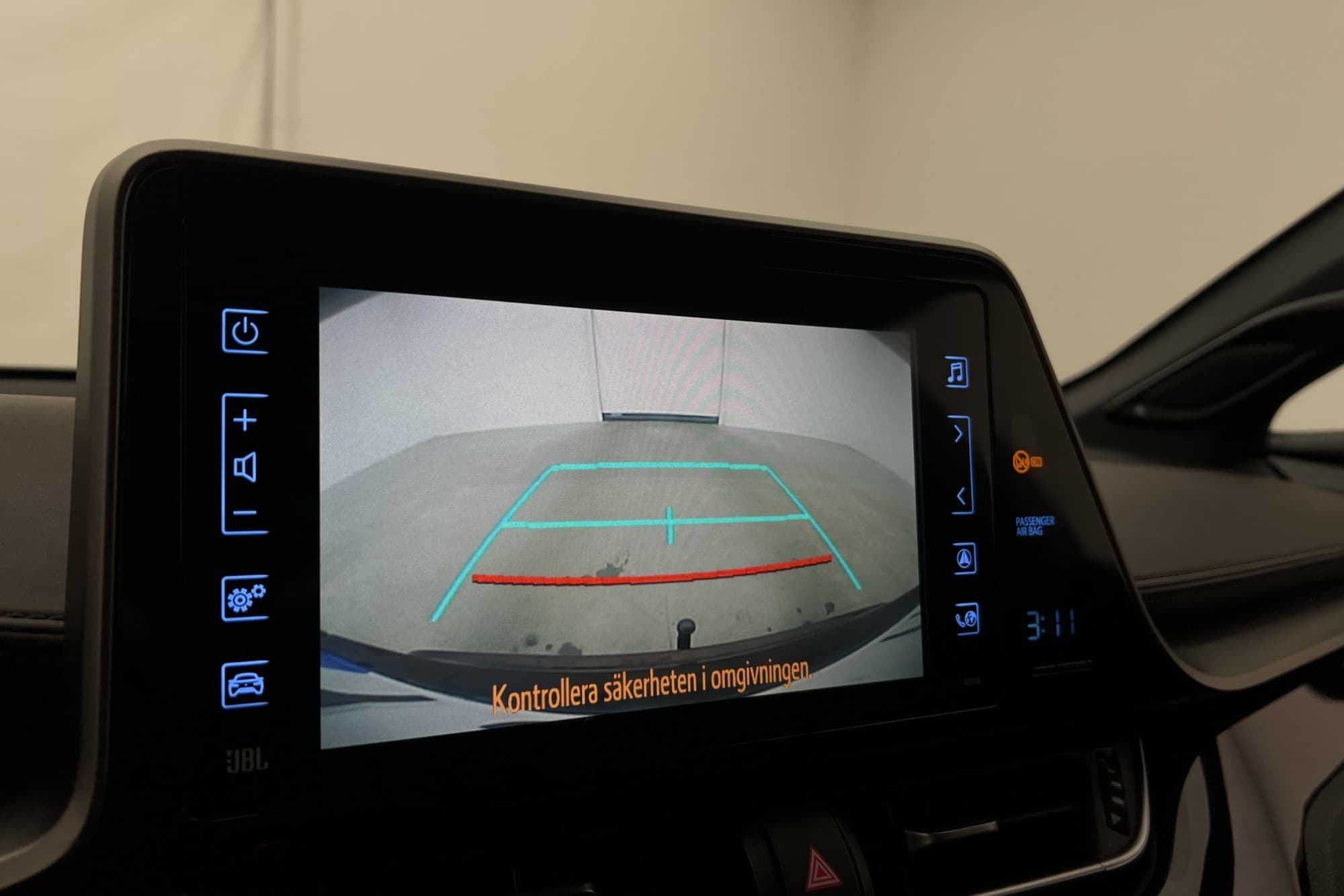 Toyota C-HR Hybrid 122hk Executive JBL M&K-Värm Kamera Drag