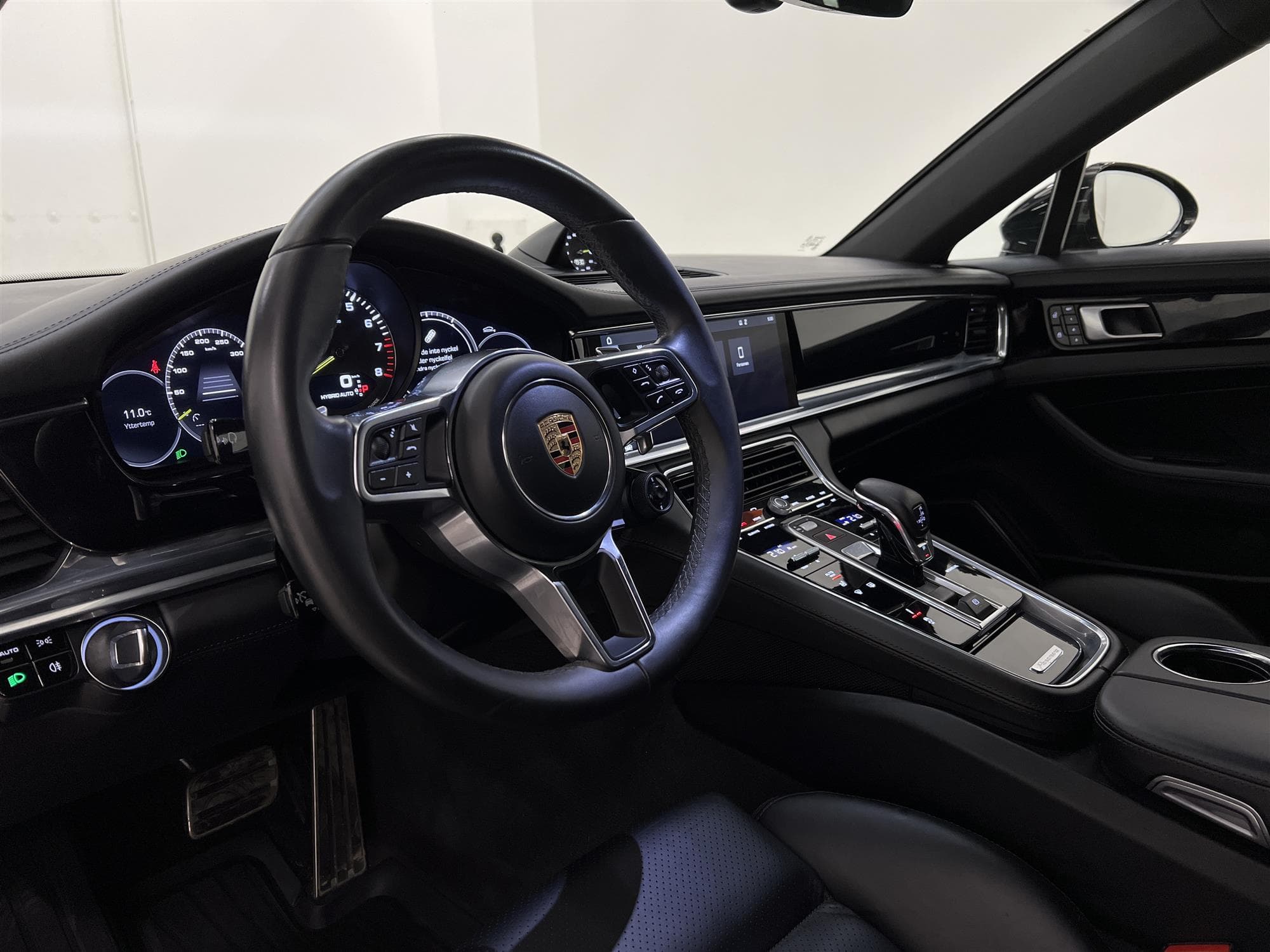Porsche Panamera 4 E-hybrid Sport Turismo 462hk Bose Panointeriör