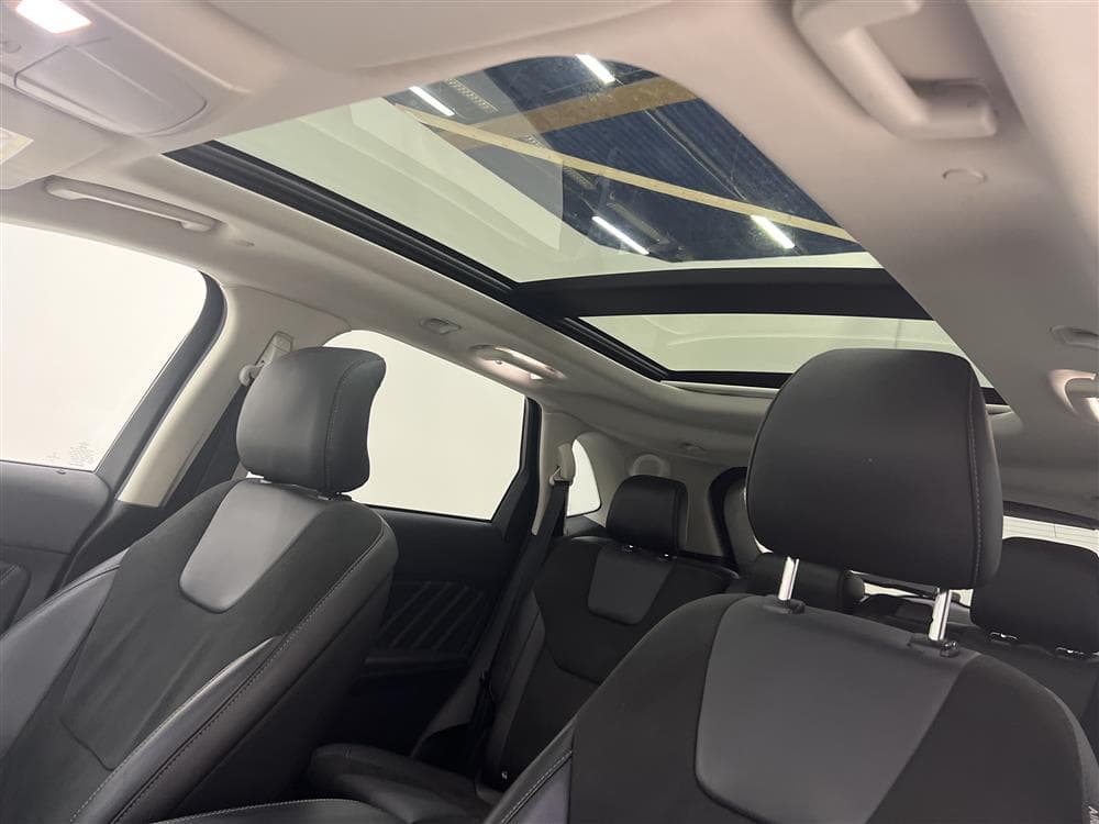 Ford Edge 2.0 210hk AWD Sport Pano Värmare Kamera 0,59l/milinteriör