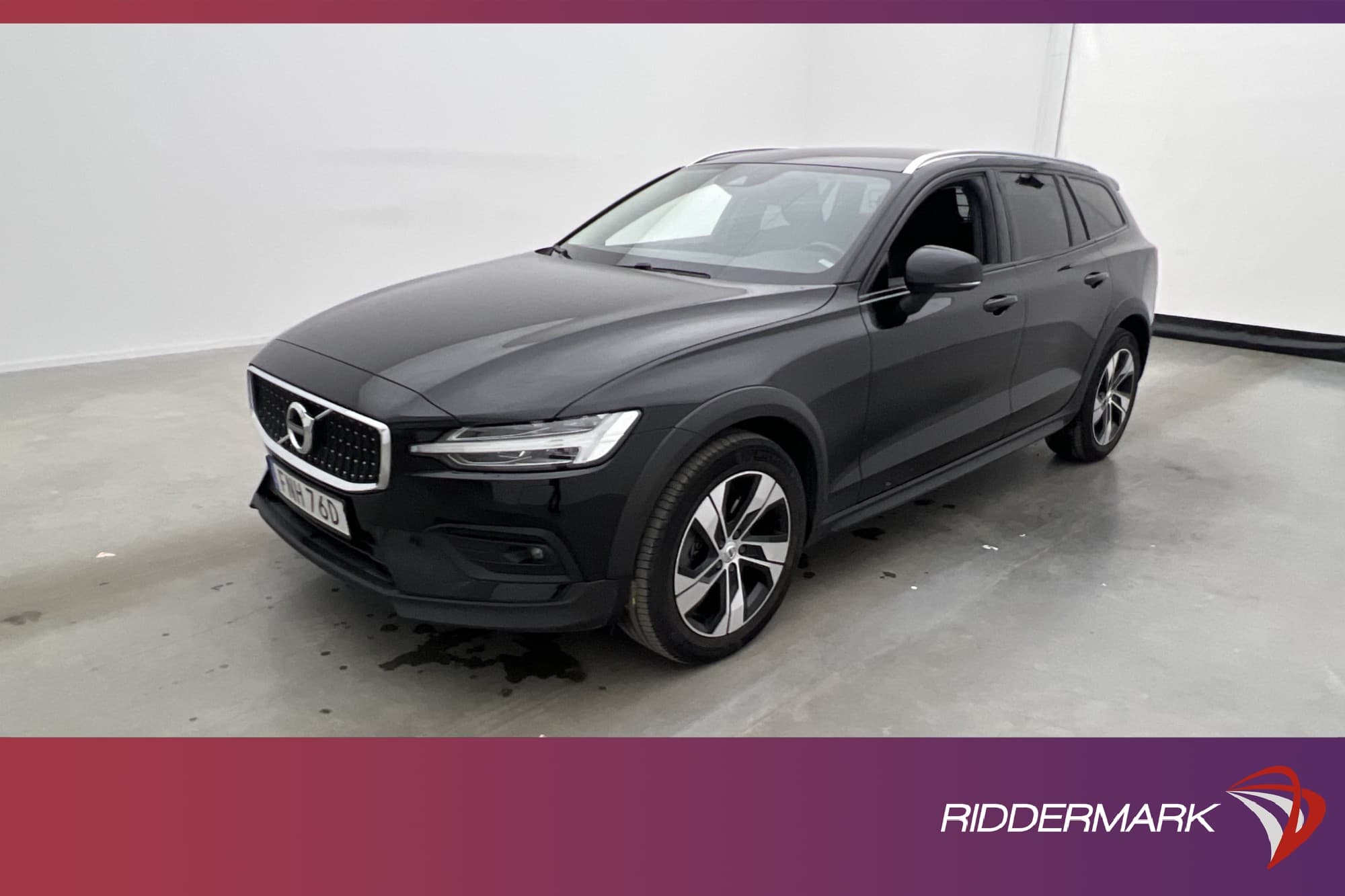 Volvo V60 Cross Country B4 AWD