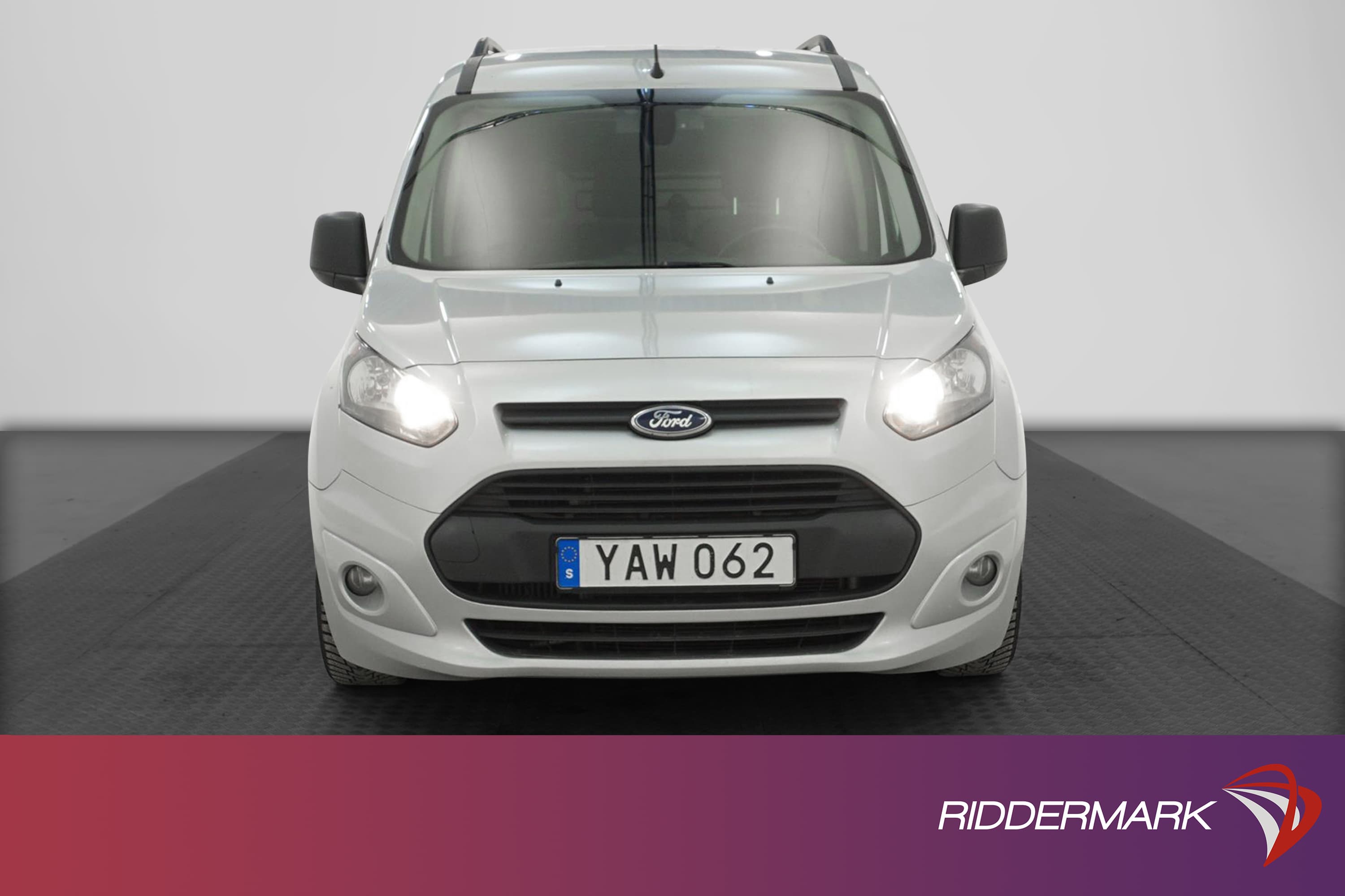 Ford Transit Connect Automat Eu6  120hk PDC Drag Värmare