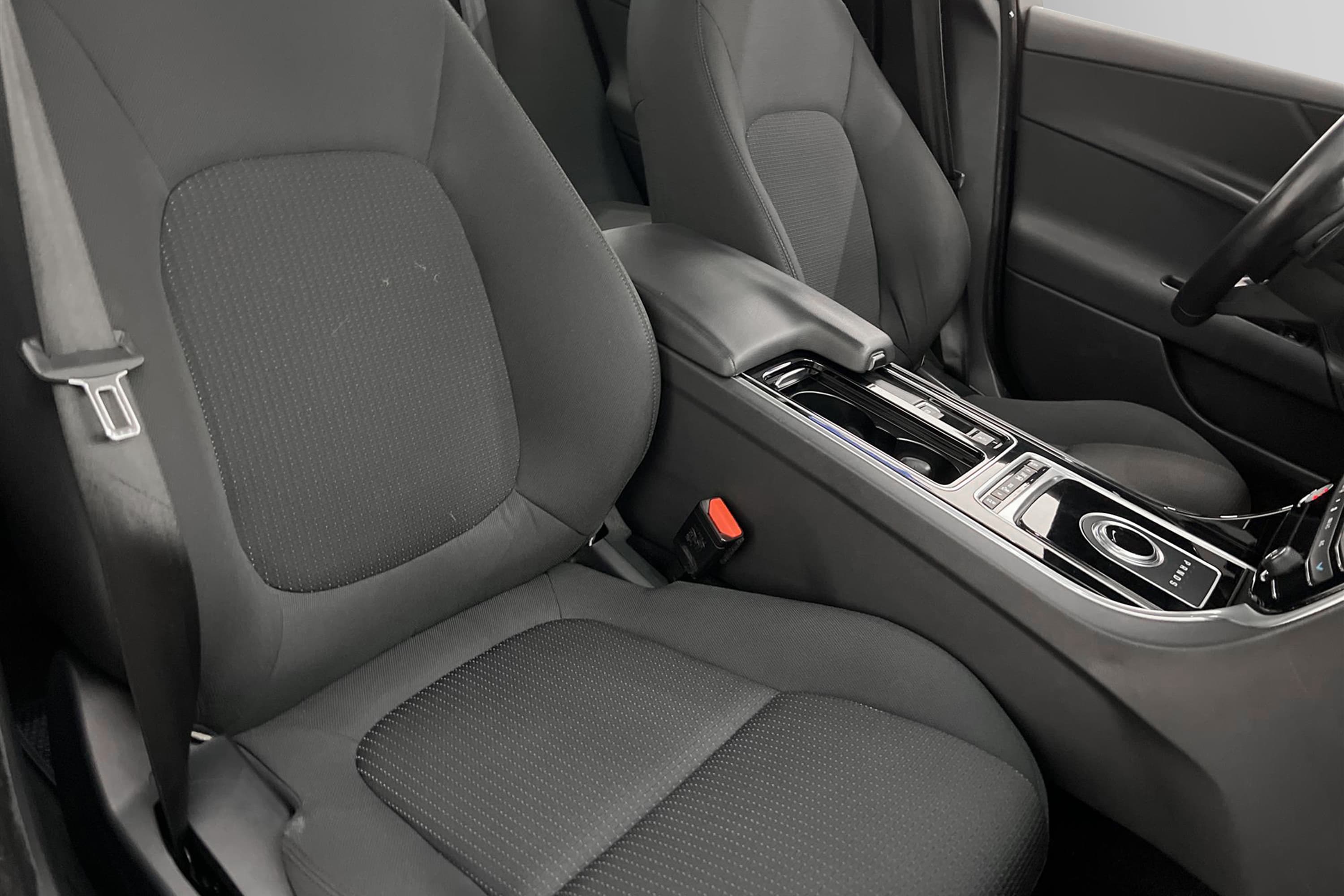 Jaguar XE 20d 180hk Sensorer Välservad 0,42l/mil 
