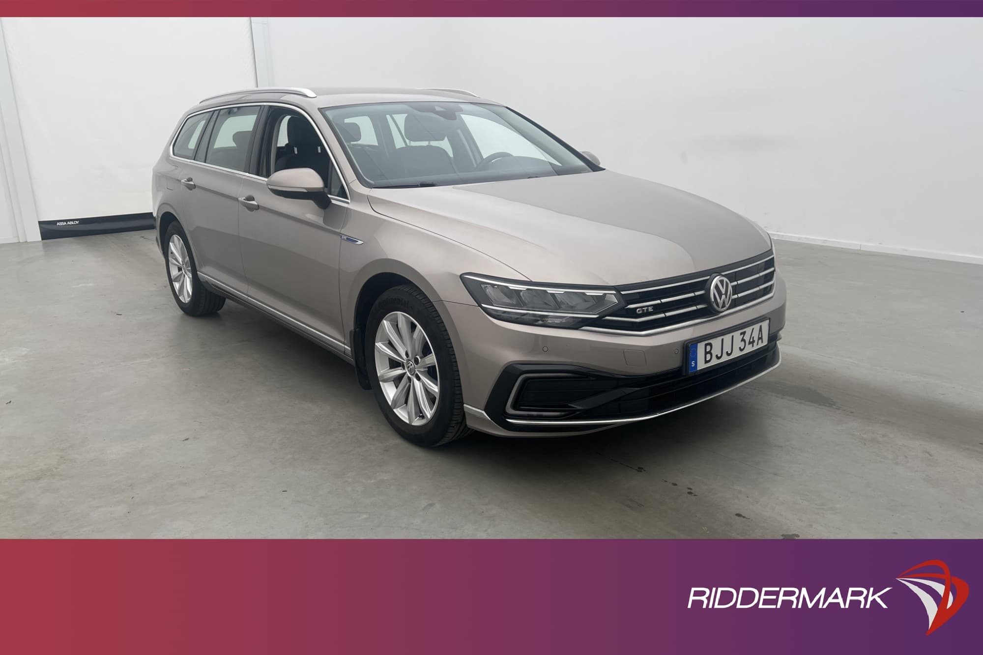 Volkswagen Passat GTE 218hk