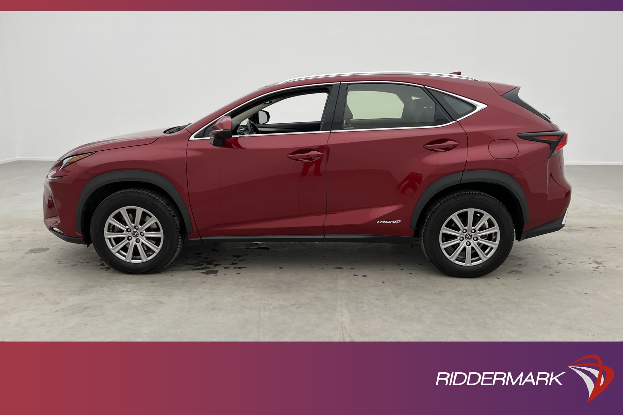 Lexus NX 300h AWD 197hk