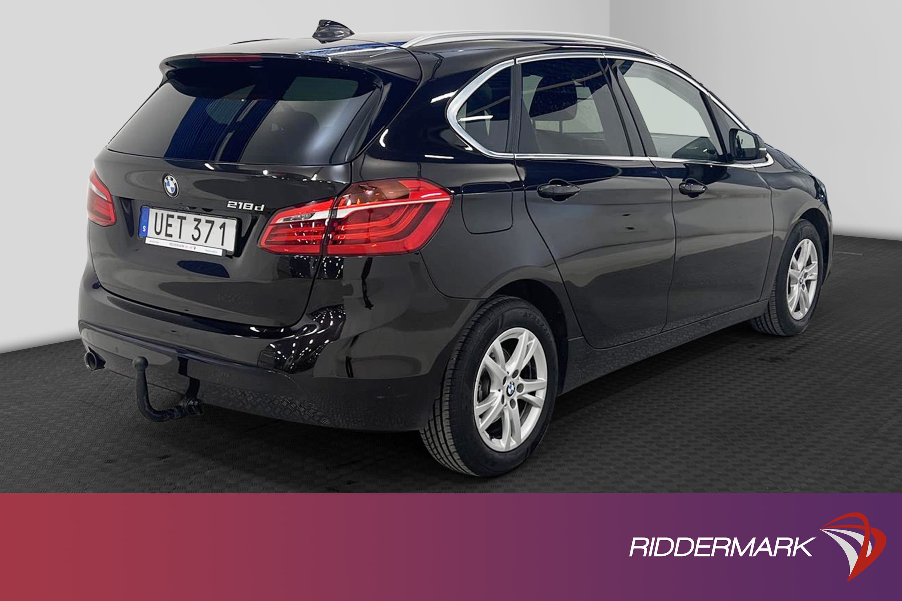 BMW 218d Active Tourer  Drag P-sensorer Rattvärme 0.41l/milexteriör