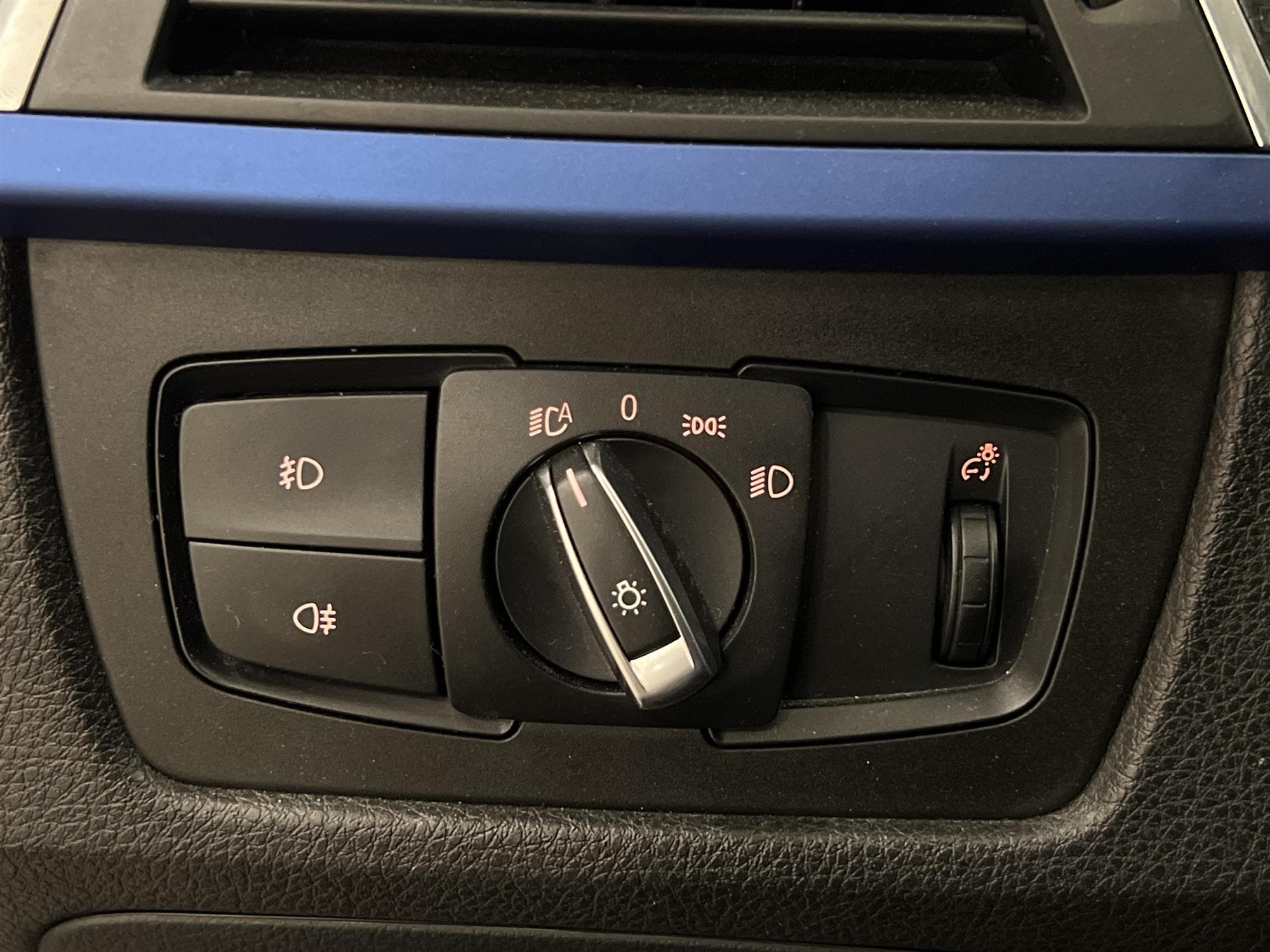 BMW 330i xDrive 252hk M Sport Cockpit Drag H/K Navi Skinn