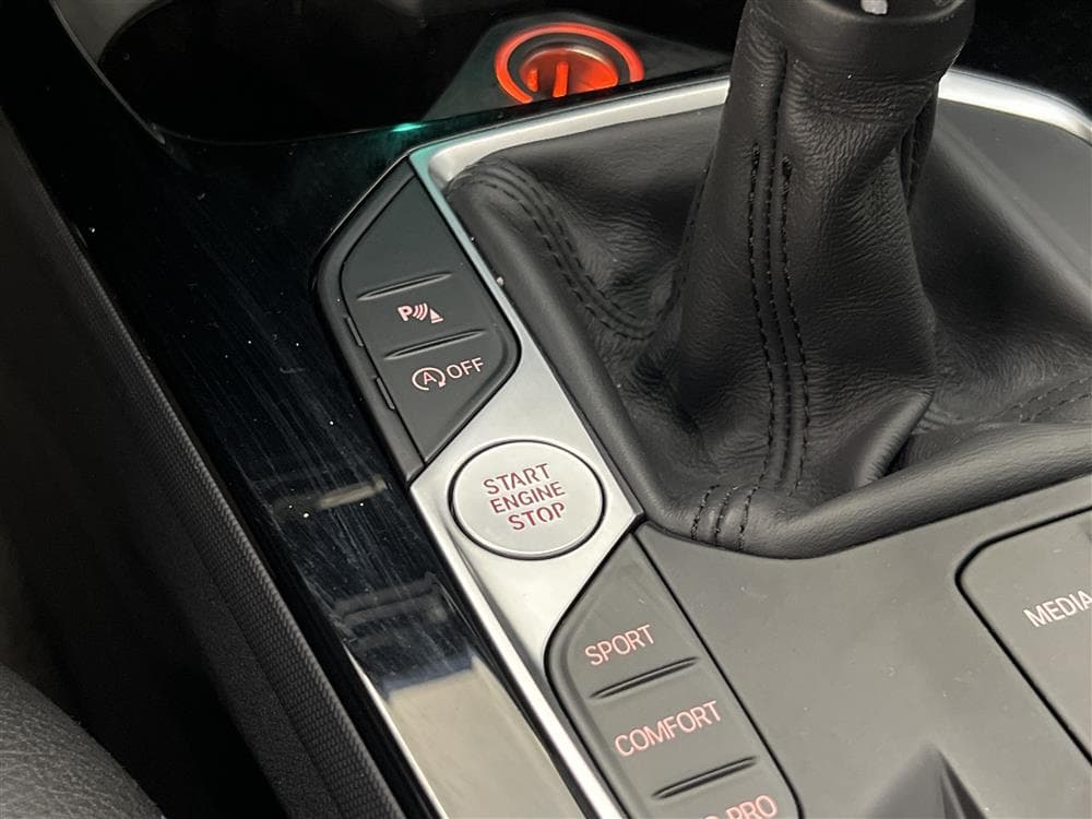 BMW 118d 150hk M-Sport Connected Driveinteriör