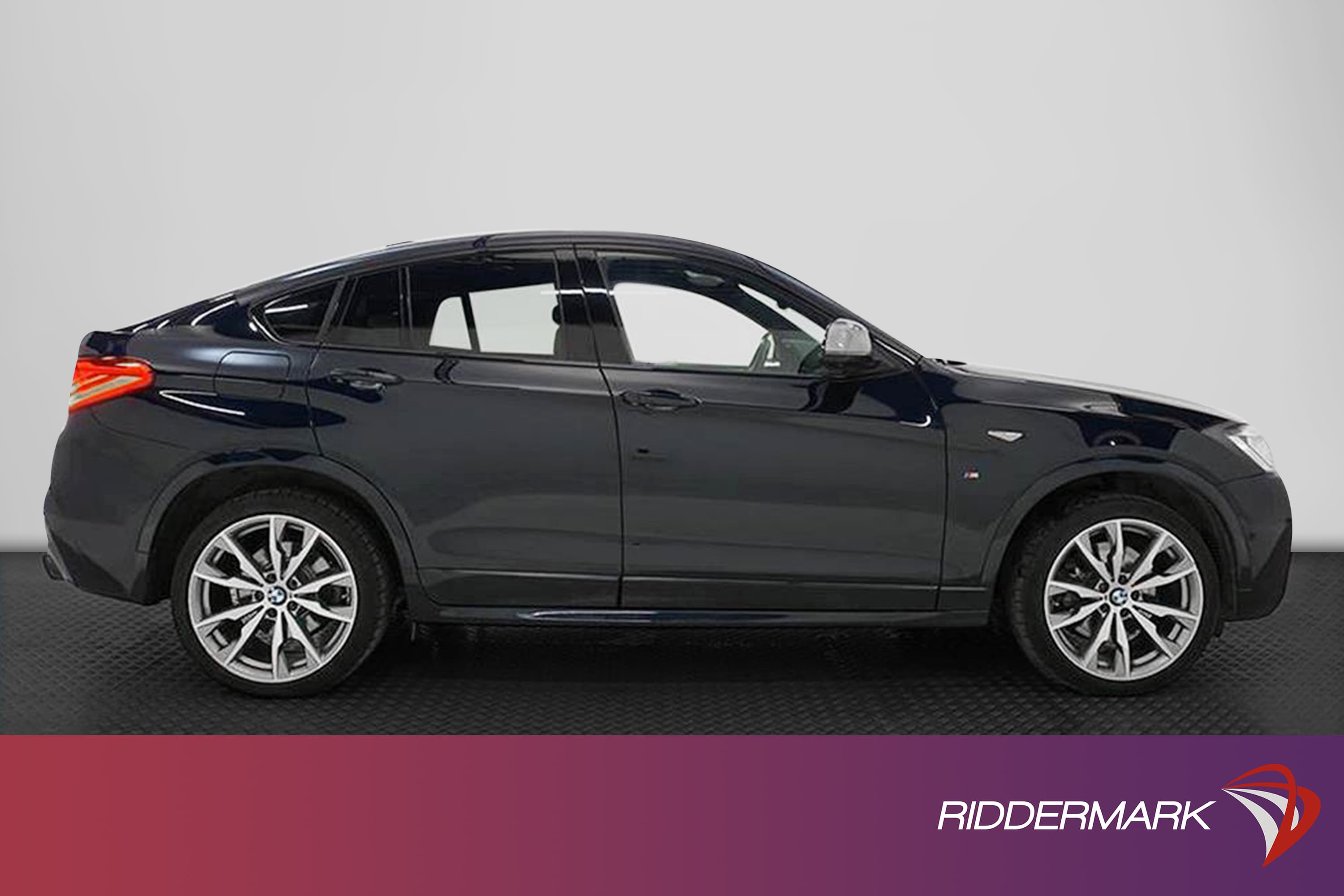 BMW X4 M40i 360hk M-Sport T-lucka 360° H/K HUD Navi Dragexteriör