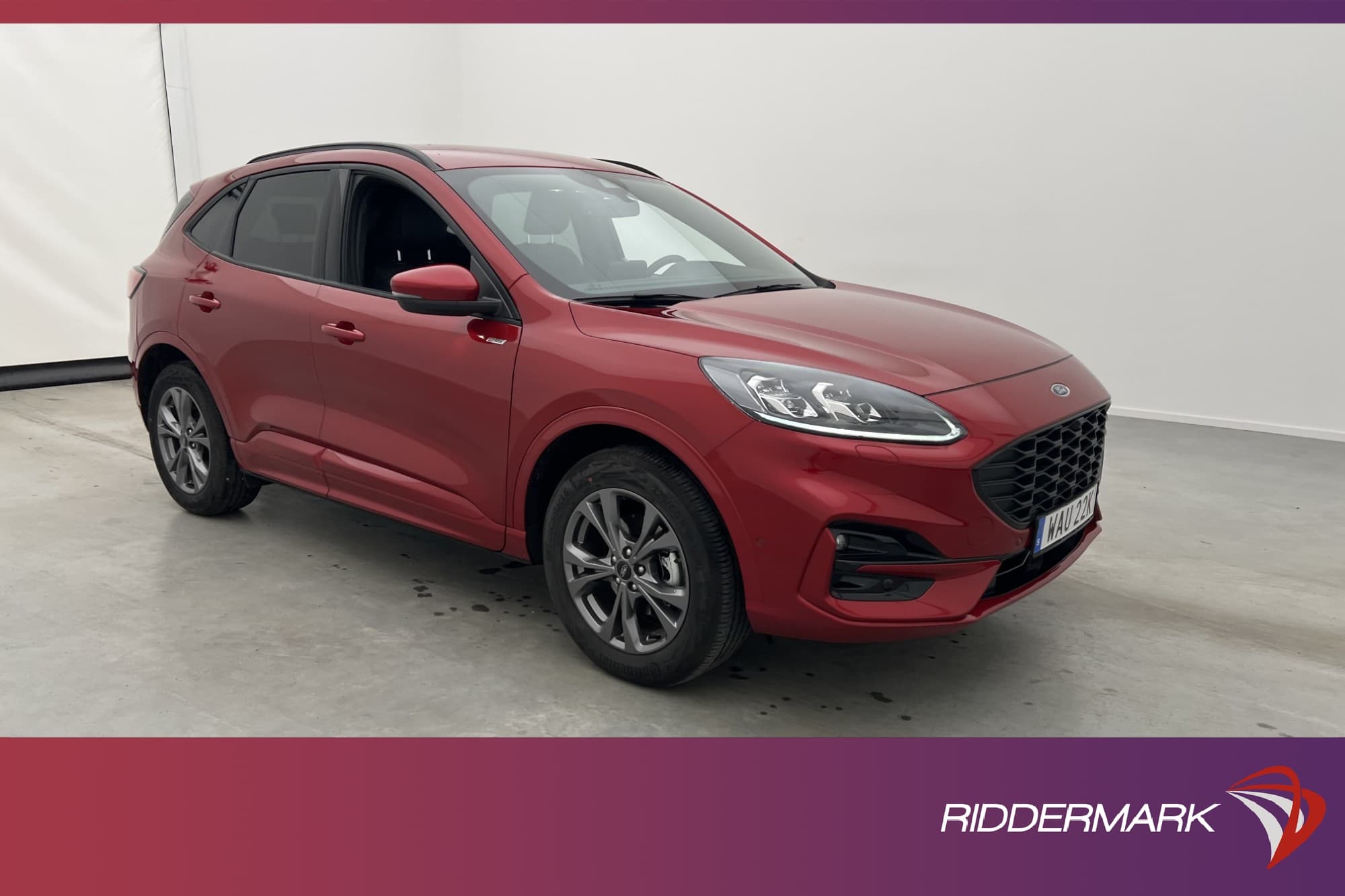 Ford Kuga Plug-in Hybrid 225hk