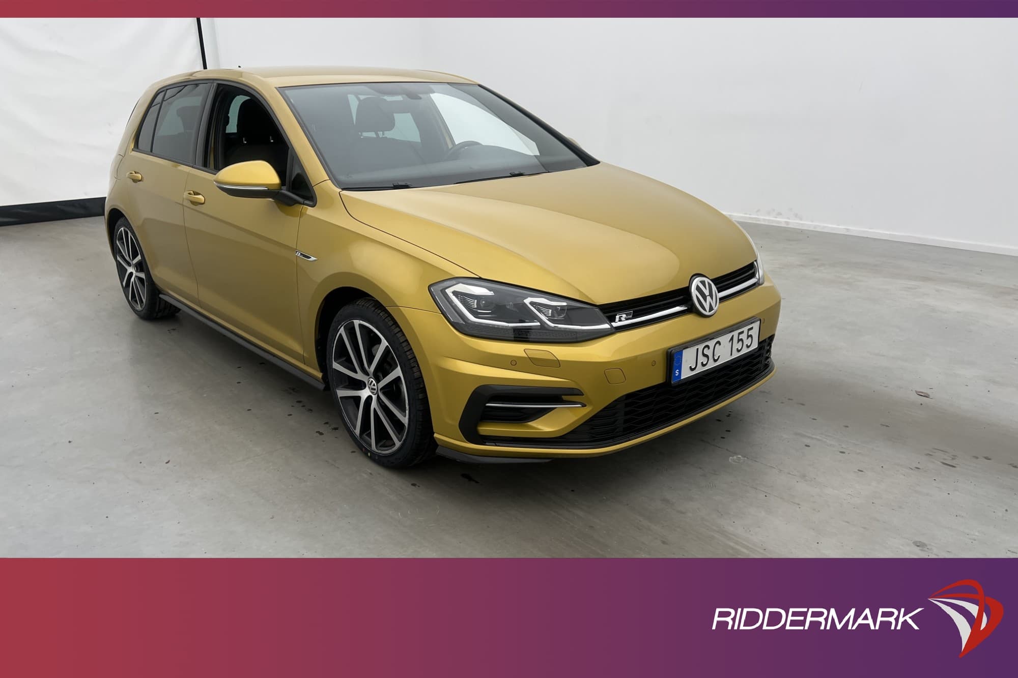 Volkswagen Golf 1.5 TSI 150hk R-Line  CarPlay Adaptiv PDC
