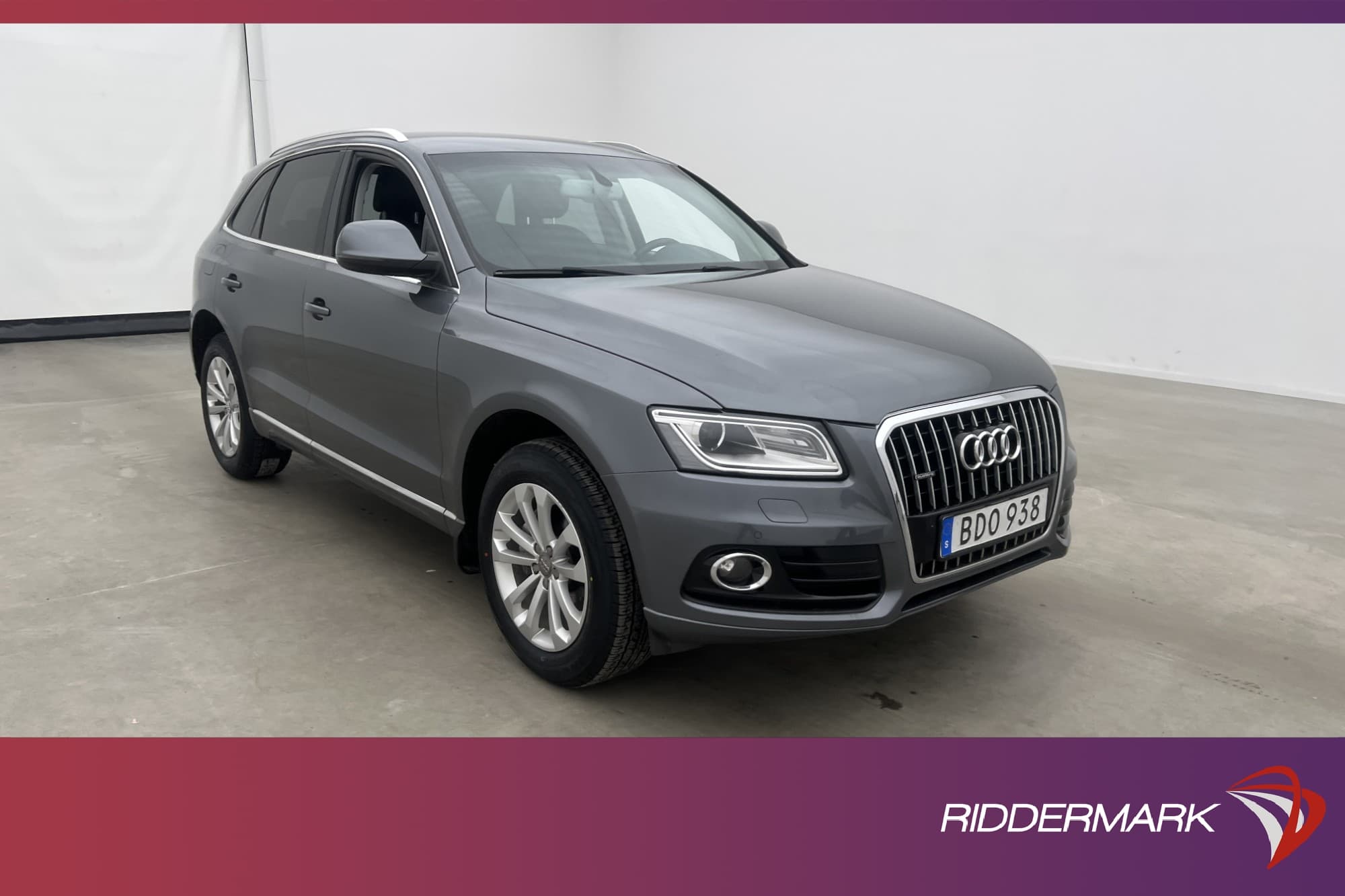 Audi Q5 2.0 TDI Quattro 177hk Design P-Sensorer Halvskinn
