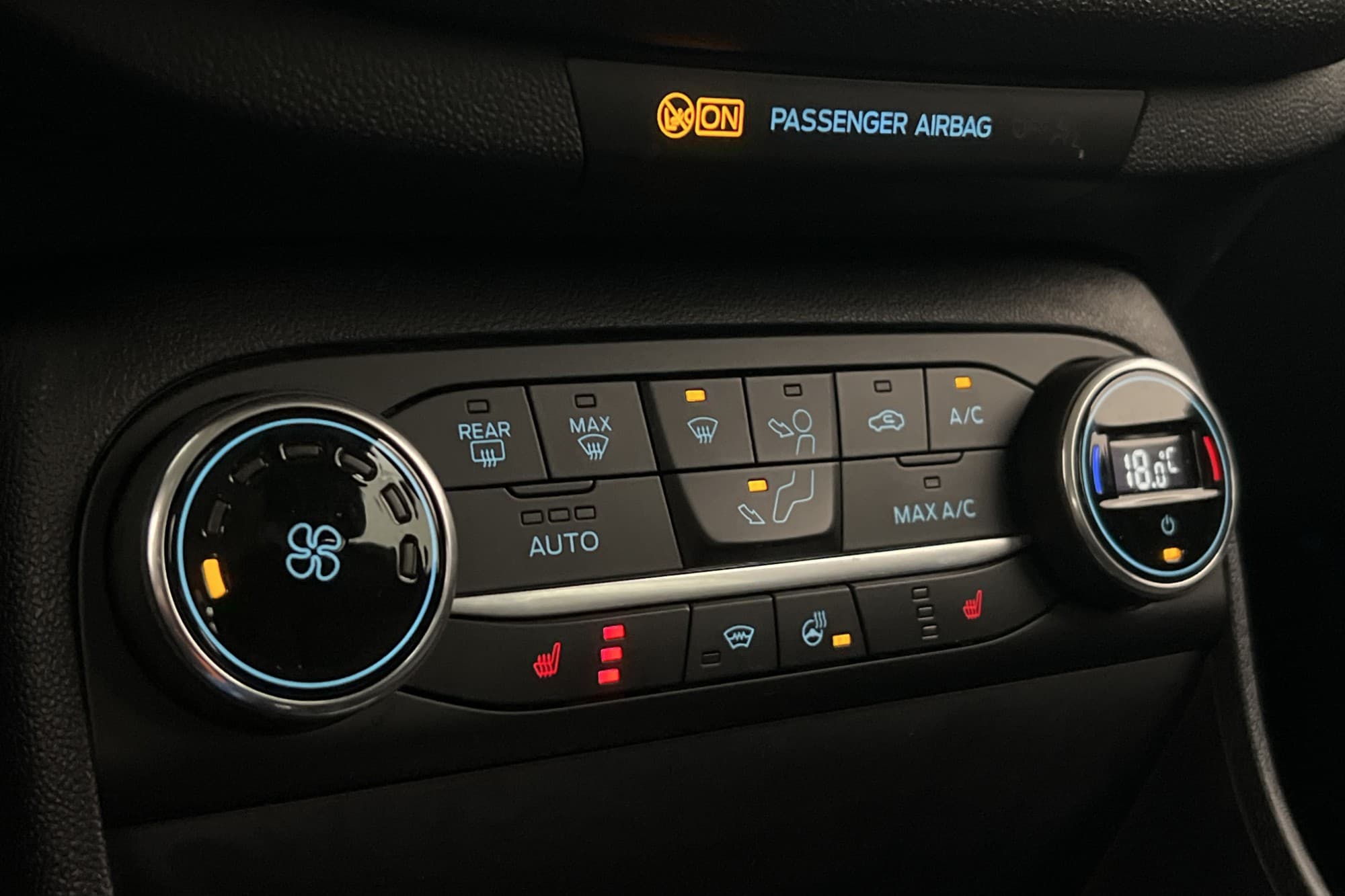 Ford Fiesta 1.0 95hk Titanium Adapt-fart Rattvärme Sensorer 