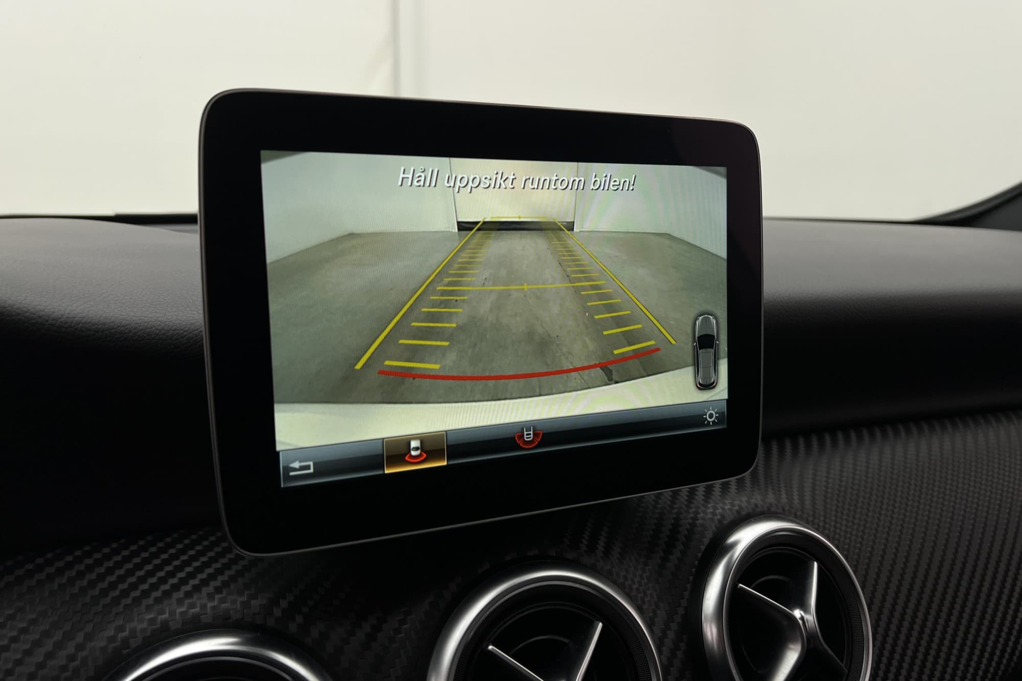 Mercedes-Benz A180 122hk AMG Sport Night Backkamera CarPlay