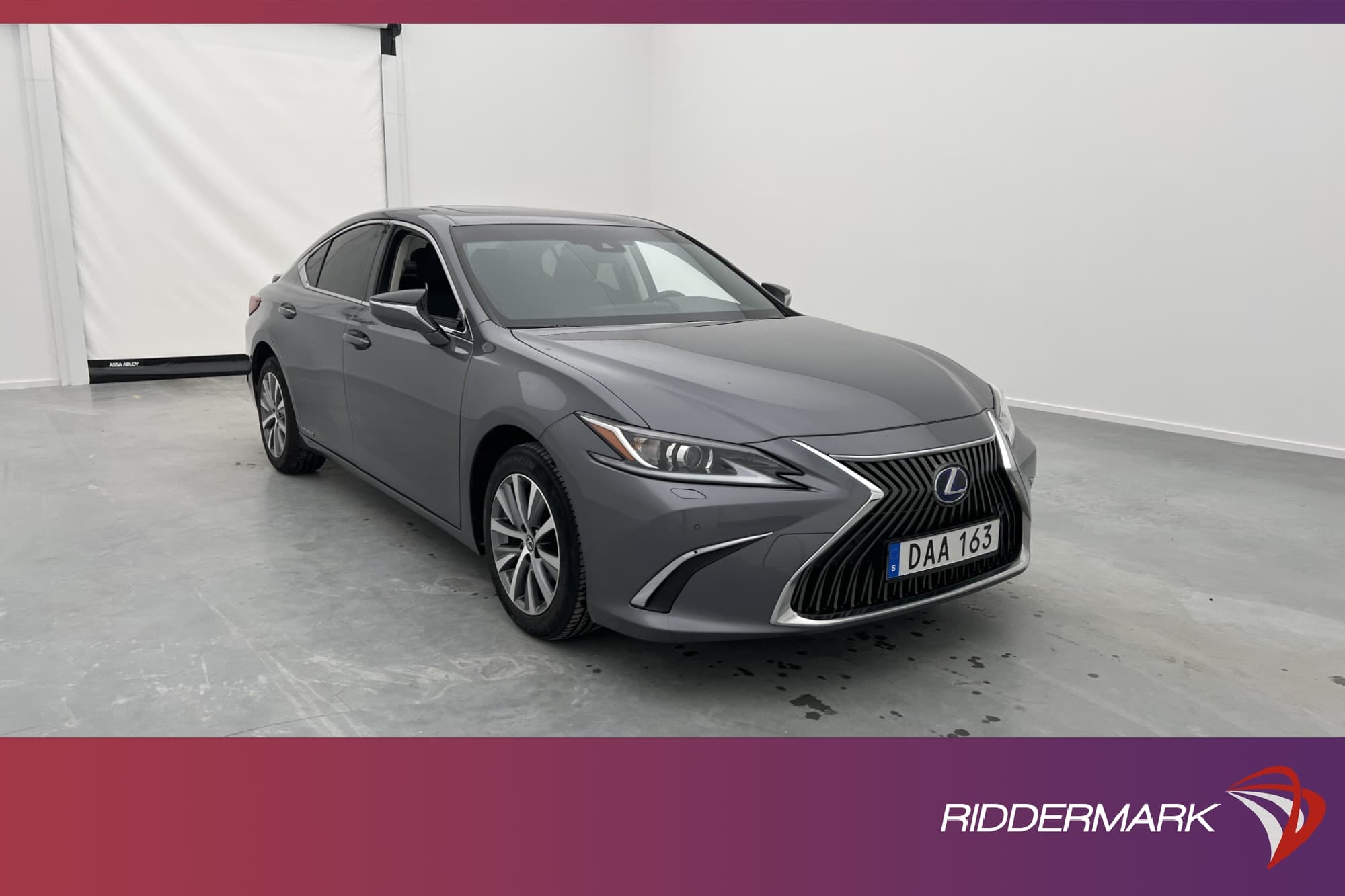 Lexus ES 300h