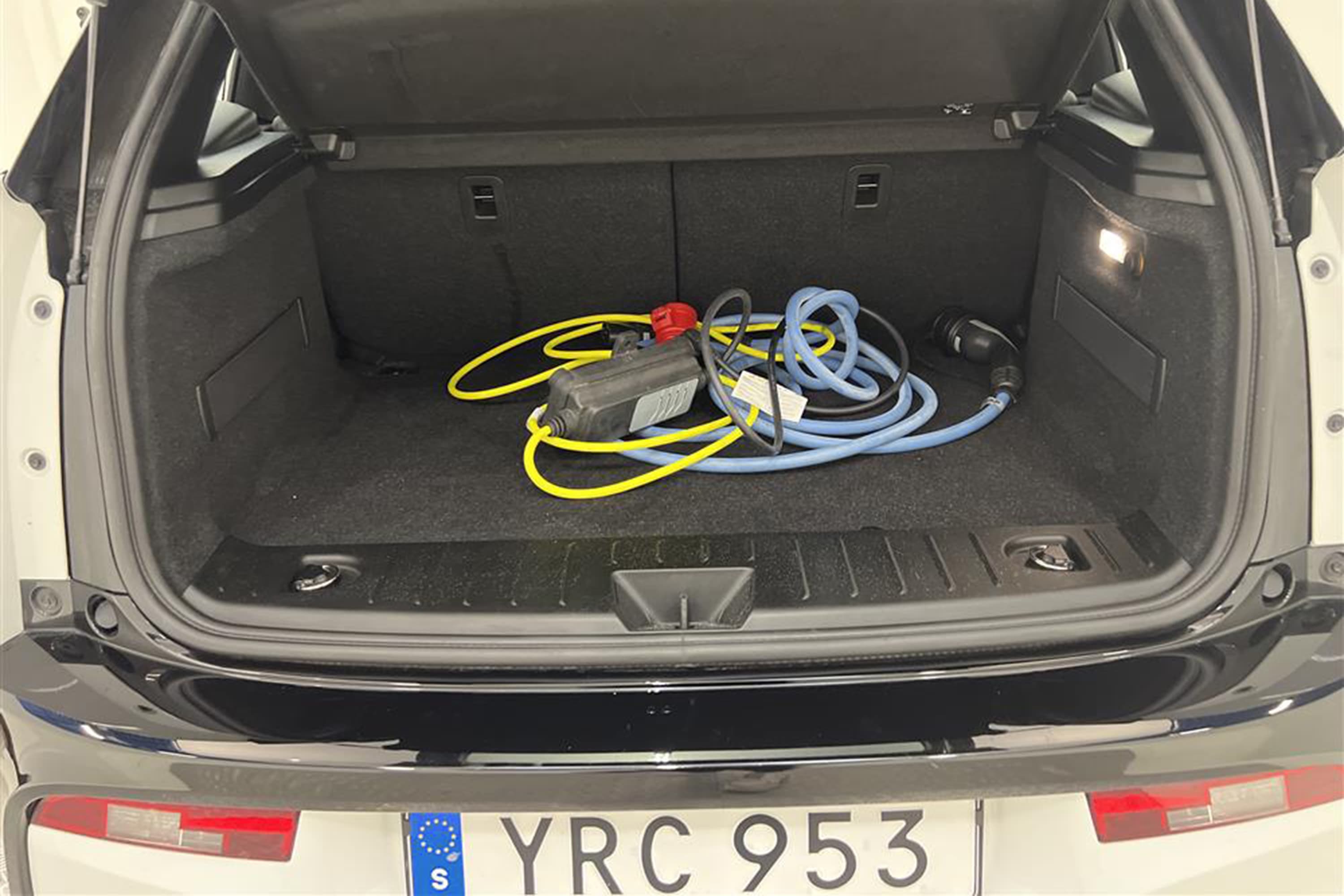 BMW i3s 94Ah 184hk Comfort Advanced Navi Snabbladdninginteriör