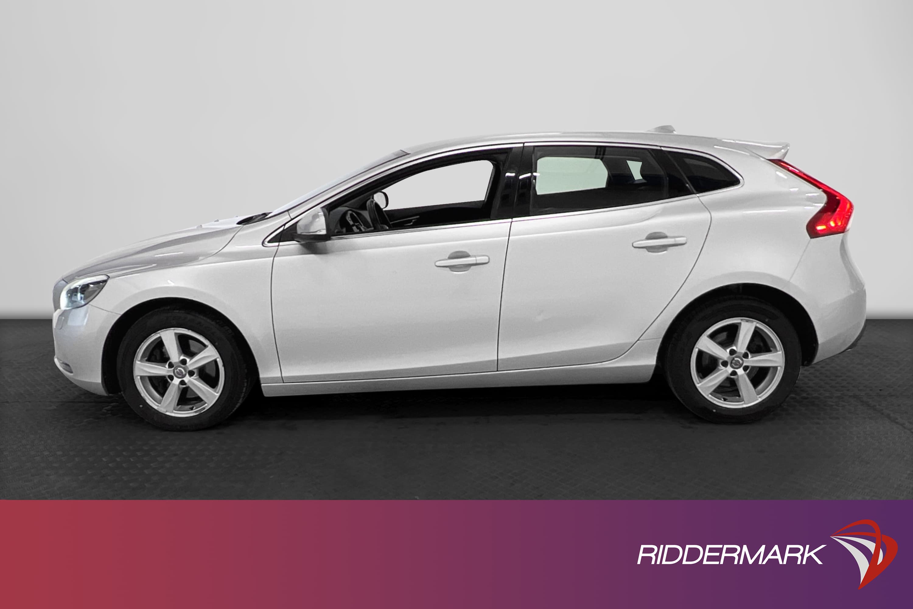 Volvo V40 D3 150hk