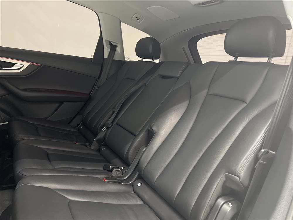 Audi Q7 3.0 e-Tron Quattro 373hk Luftfjädring Bose Draginteriör