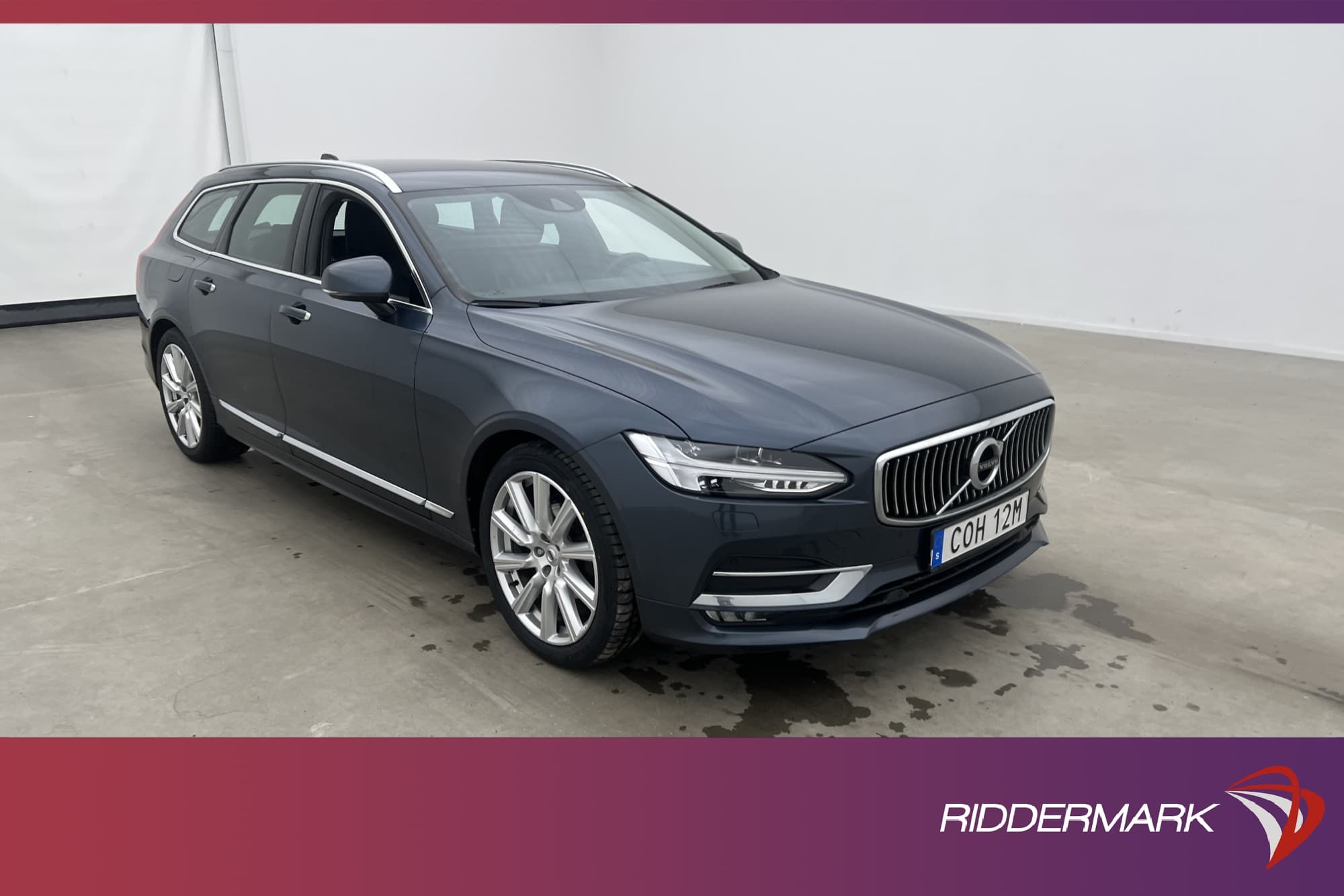 Volvo V90 D4 Inscription Skinn Kamera Navi CarPlay Drag