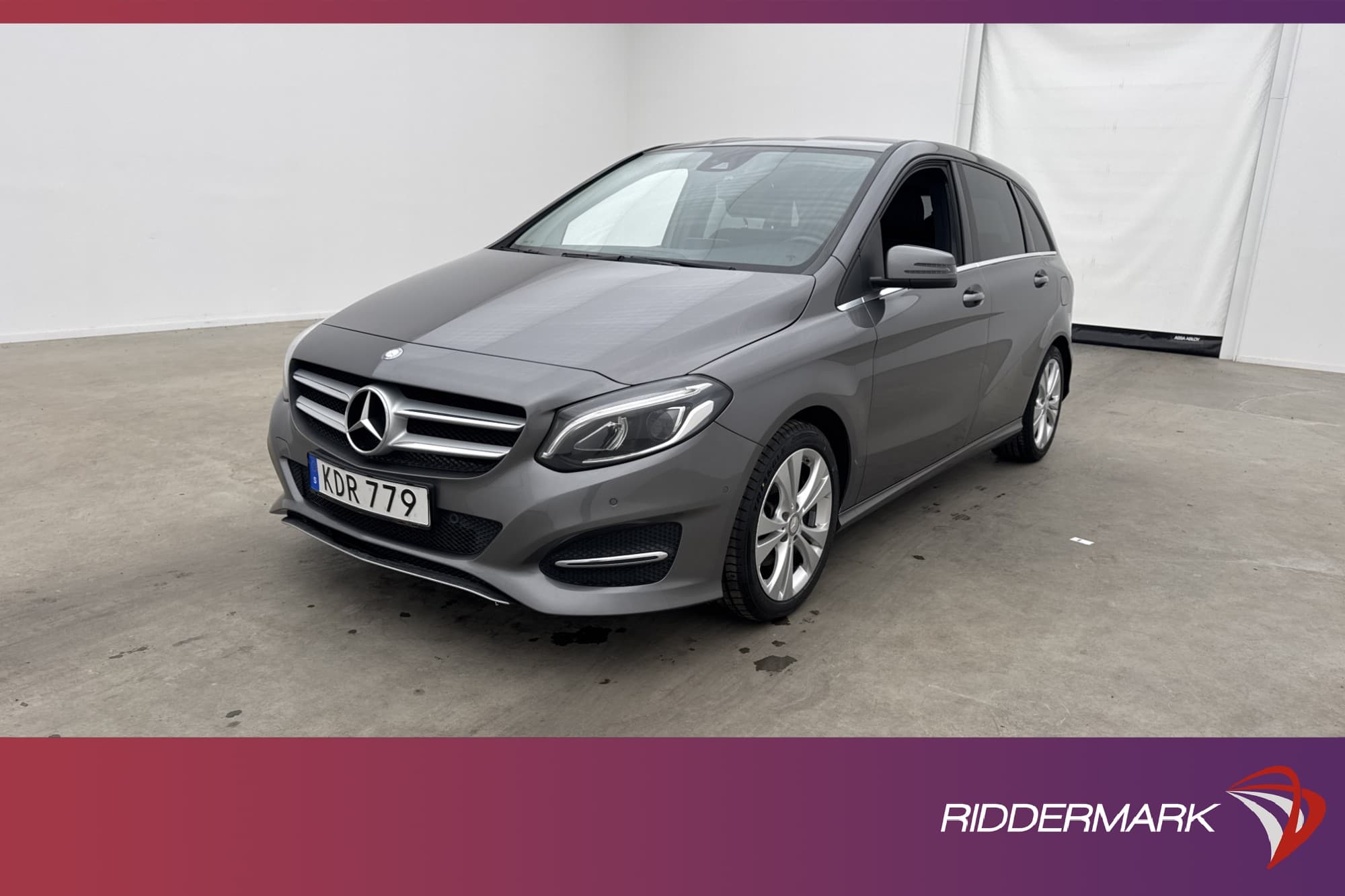 Mercedes-Benz B 200 d 136hk