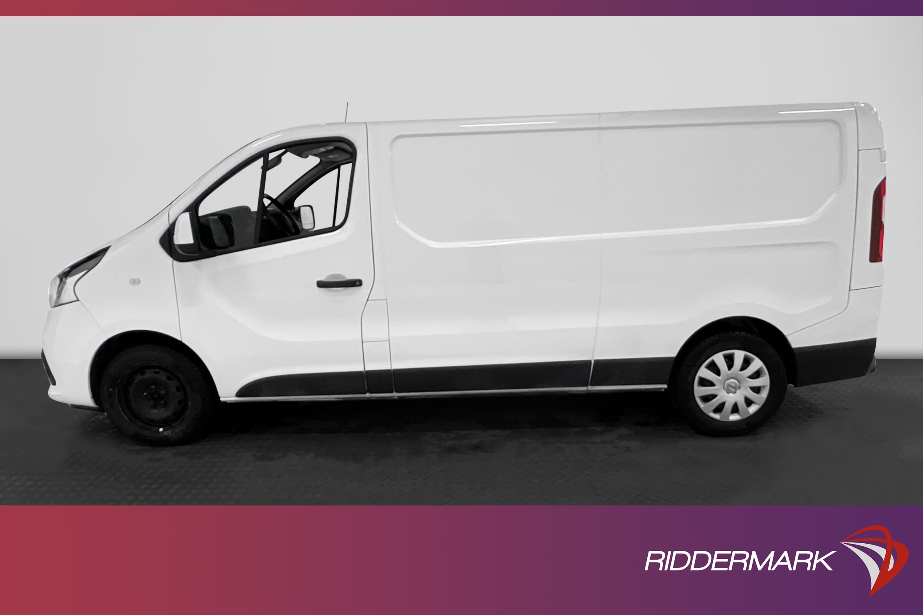 Nissan NV300
