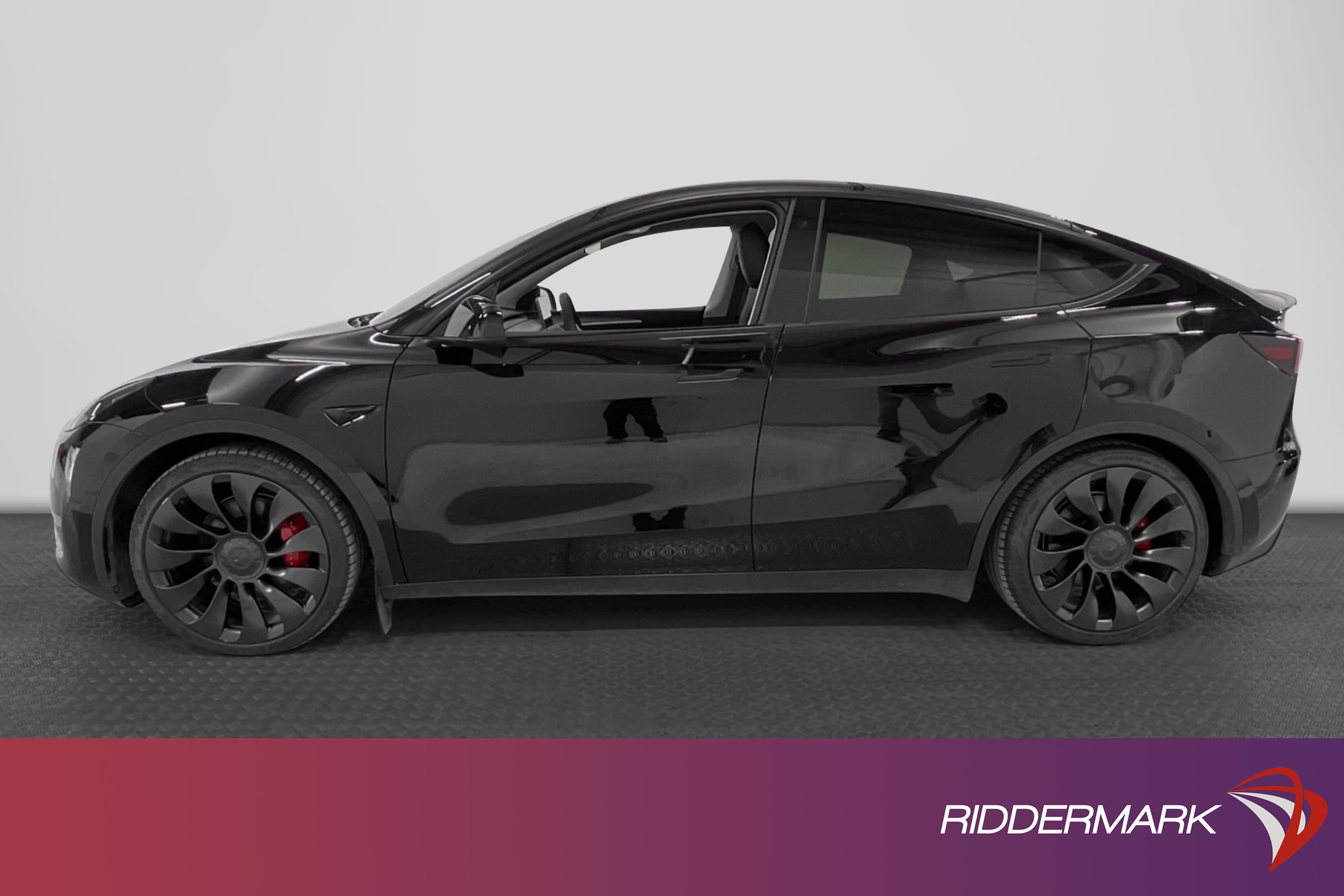 Tesla Model Y Performance AWD