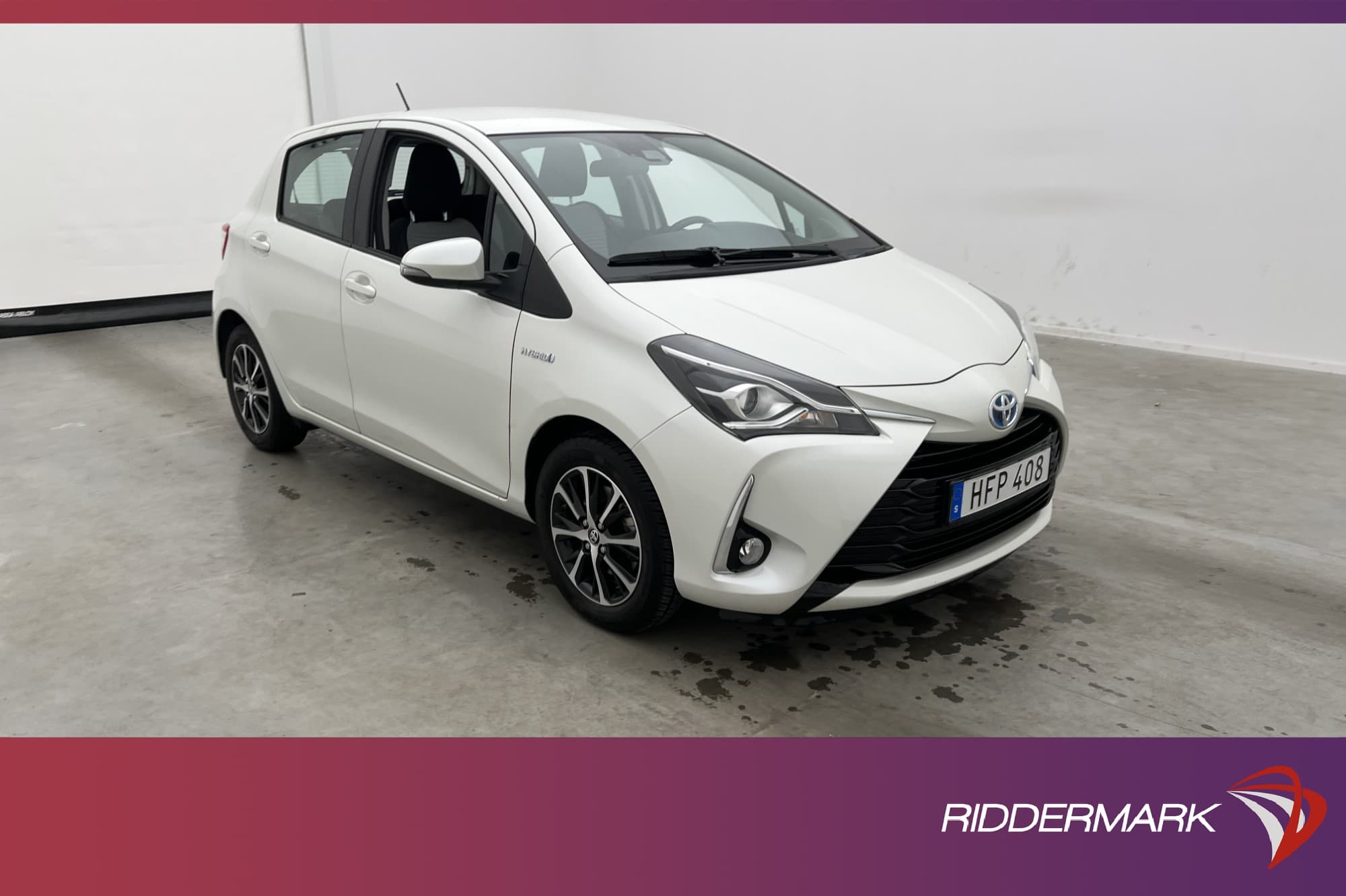 Toyota Yaris Hybrid 101hk