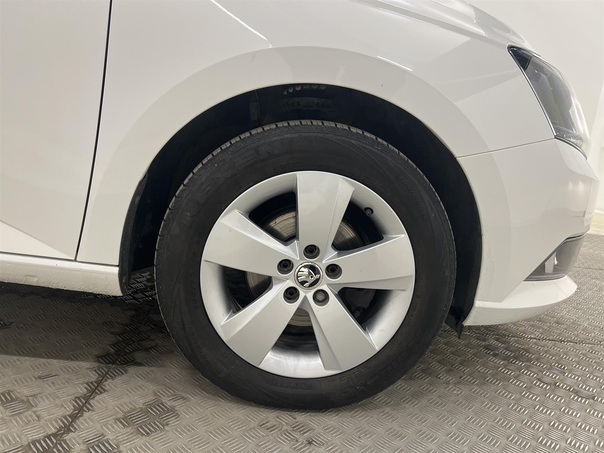 Skoda Fabia 1.2 TSI 90hk Låg Skatt P-Sensor  0,40L/mil