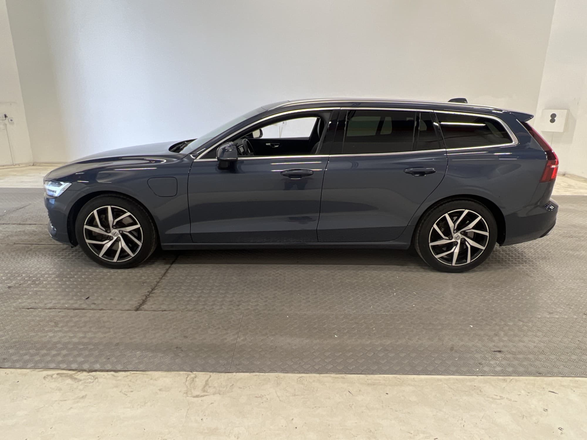 Volvo V60 T6 TwEn AWD 340hk