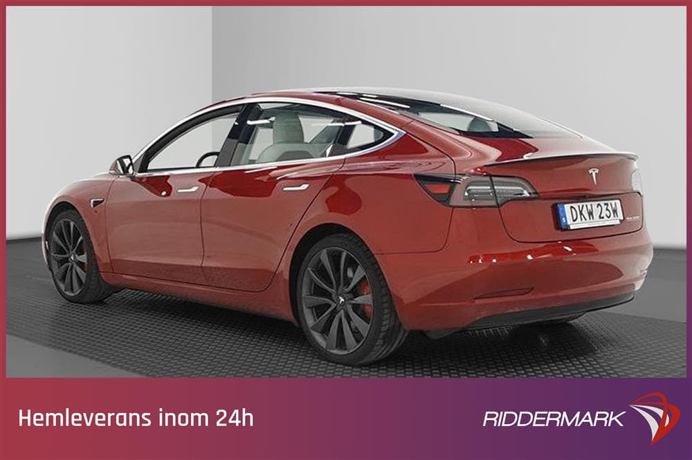 Tesla Model 3 Performance AWD 510hk Ljus interiör Svensksåldexteriör
