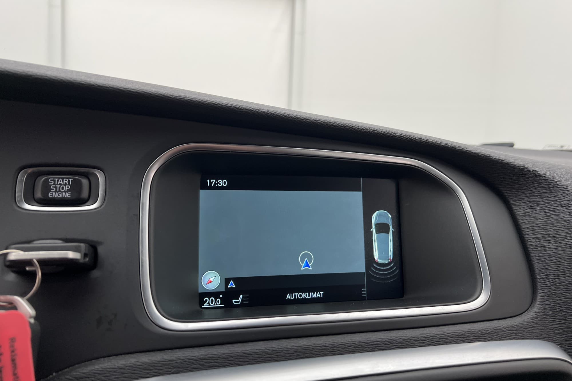 Volvo V40 D2 120hk Momentum VOC Värmare Navi Farthållare
