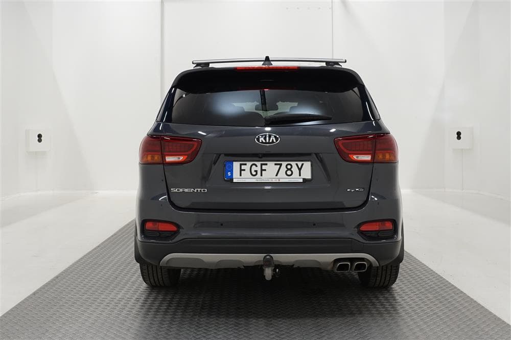 Kia Sorento 2.2 CRDi AWD 200hk GT-line M/K-Värmare Drag Panoexteriör