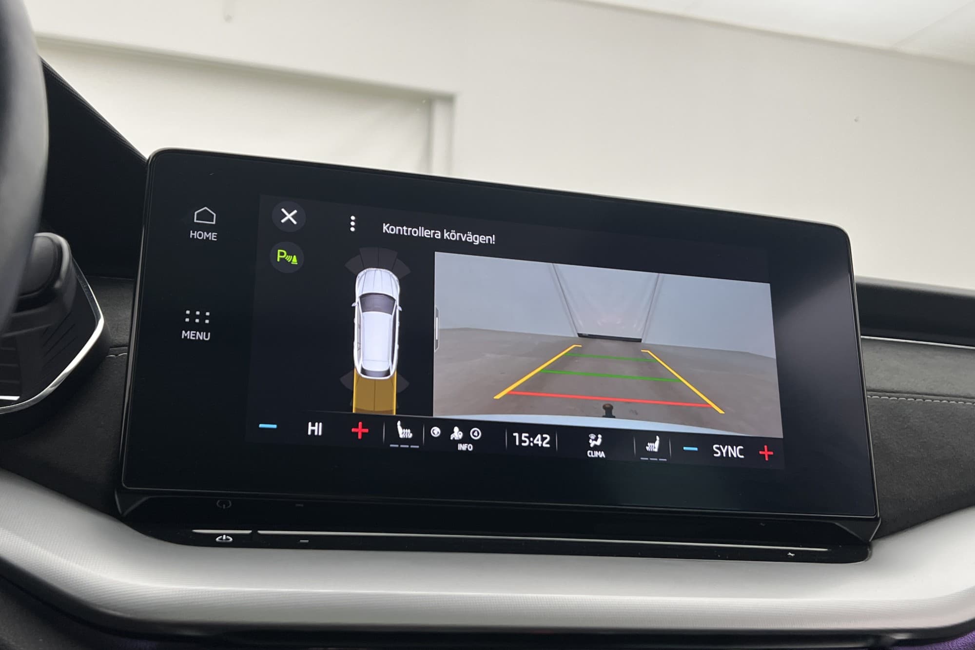 Skoda Octavia Kombi Business Premium Värmare Kamera Dragkrok