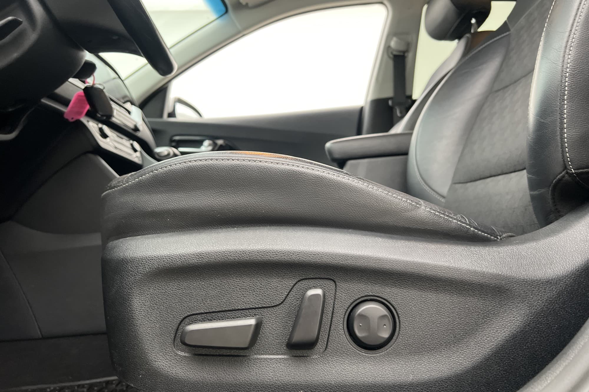 Kia Niro P-HEV 141hk Advance Plus Rattvärme  Kamera Navi