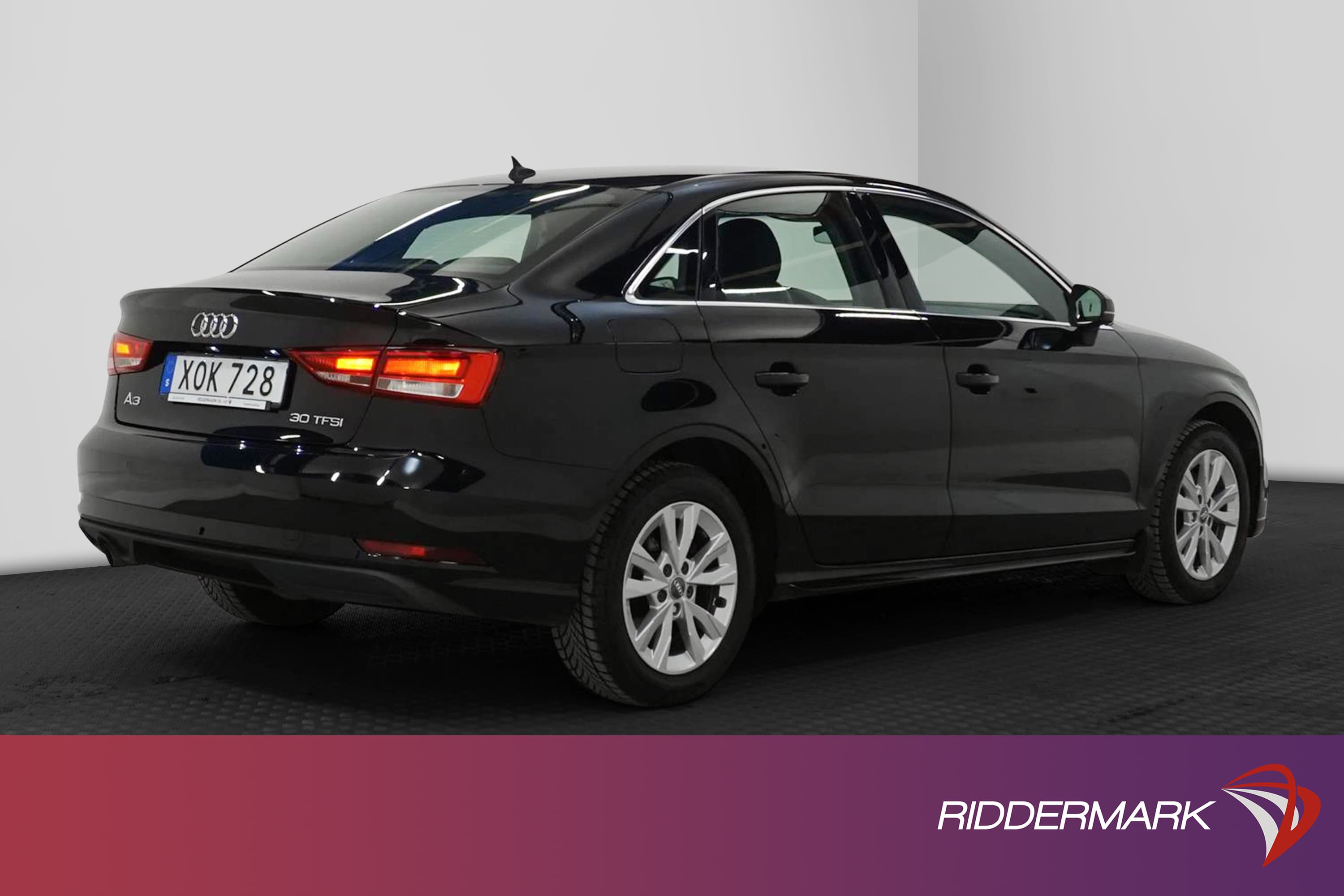 Audi A3 Sedan 30 TFSI 116hk Proline Sensorer 0,51l/mil