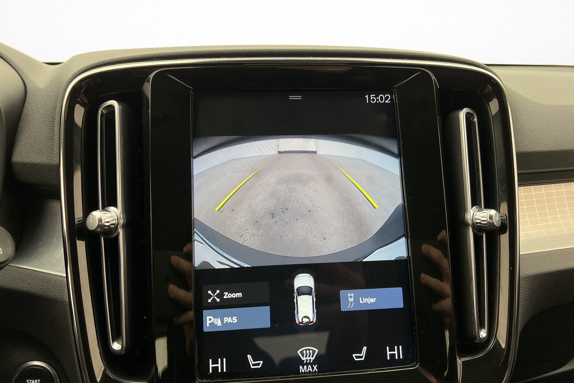 Volvo XC40 D3 AWD VOC Värmare Kamera Rattvärme CarPlay