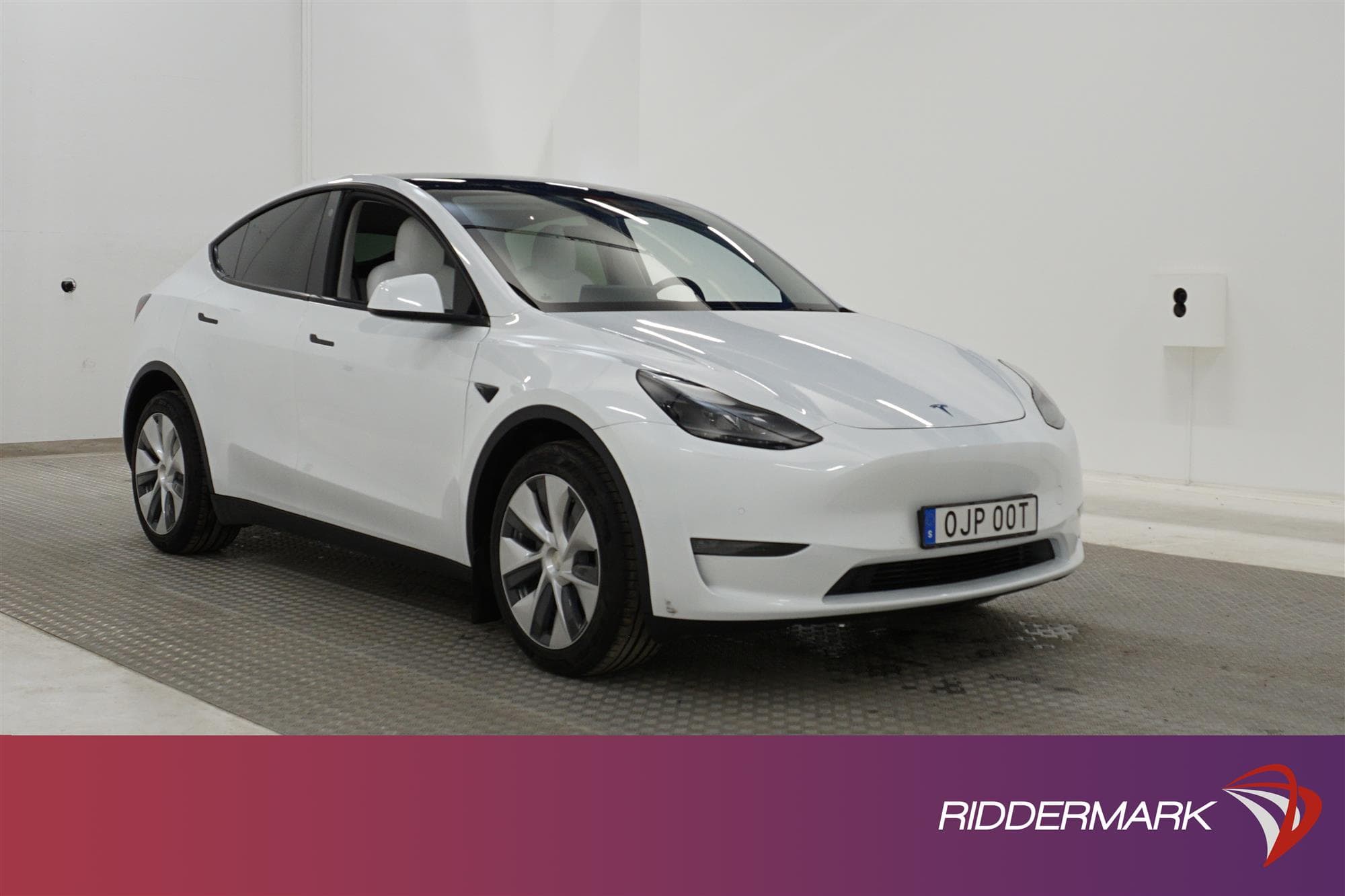 Tesla Model Y Long Range AWD 345hk